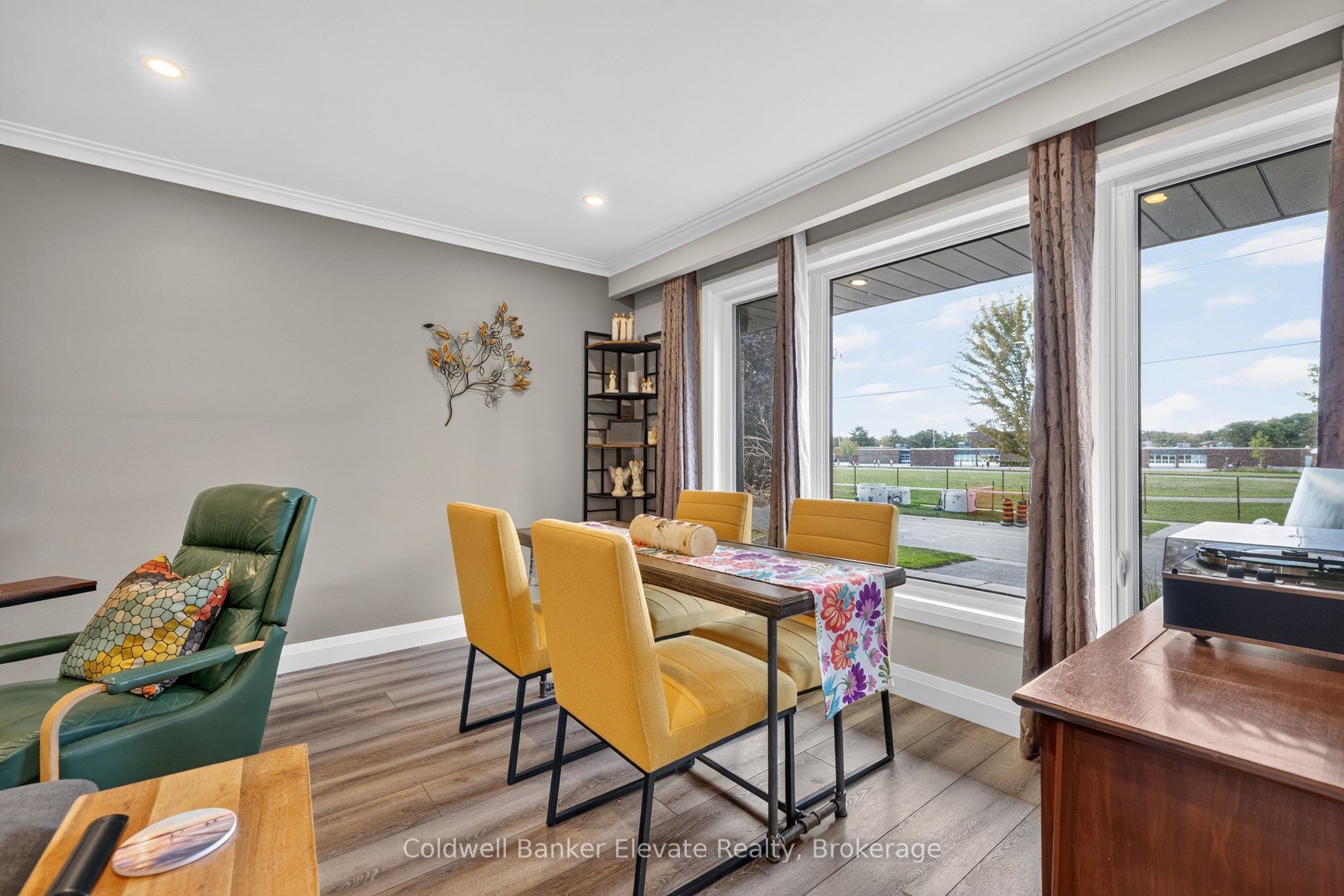 45 Faludon Drive Property Photo 10