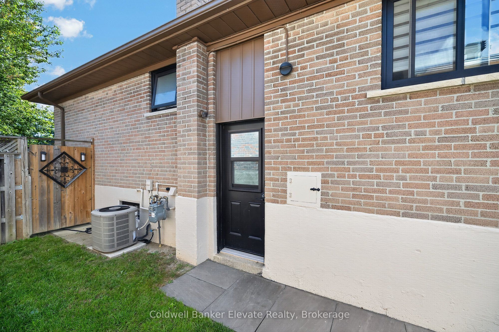 45 Faludon Drive Property Photo 23