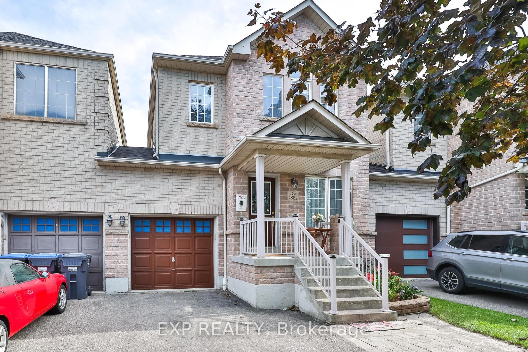 4882 Vienna Court Property Photo 1