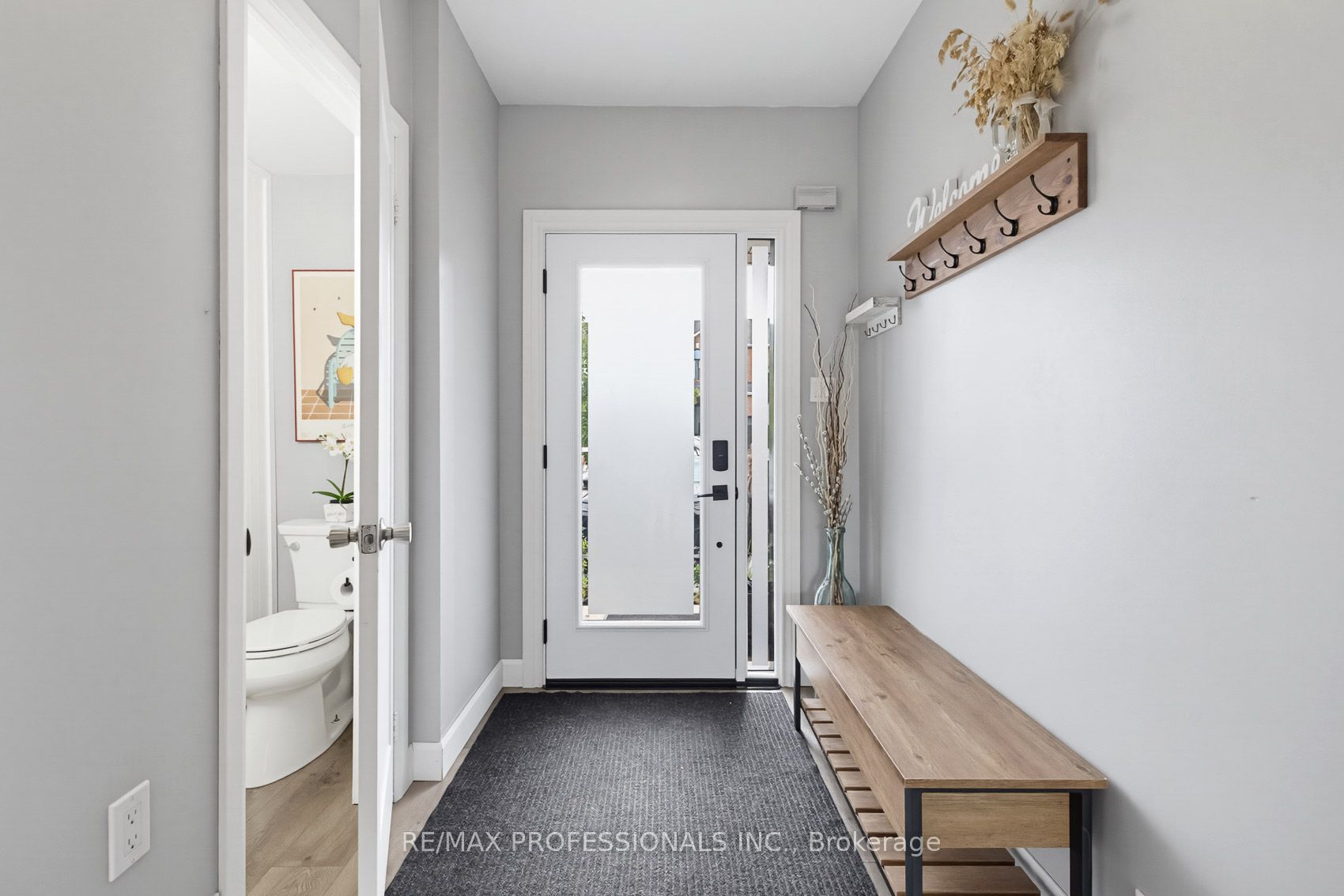 21 Waterbury Street Property Photo 3