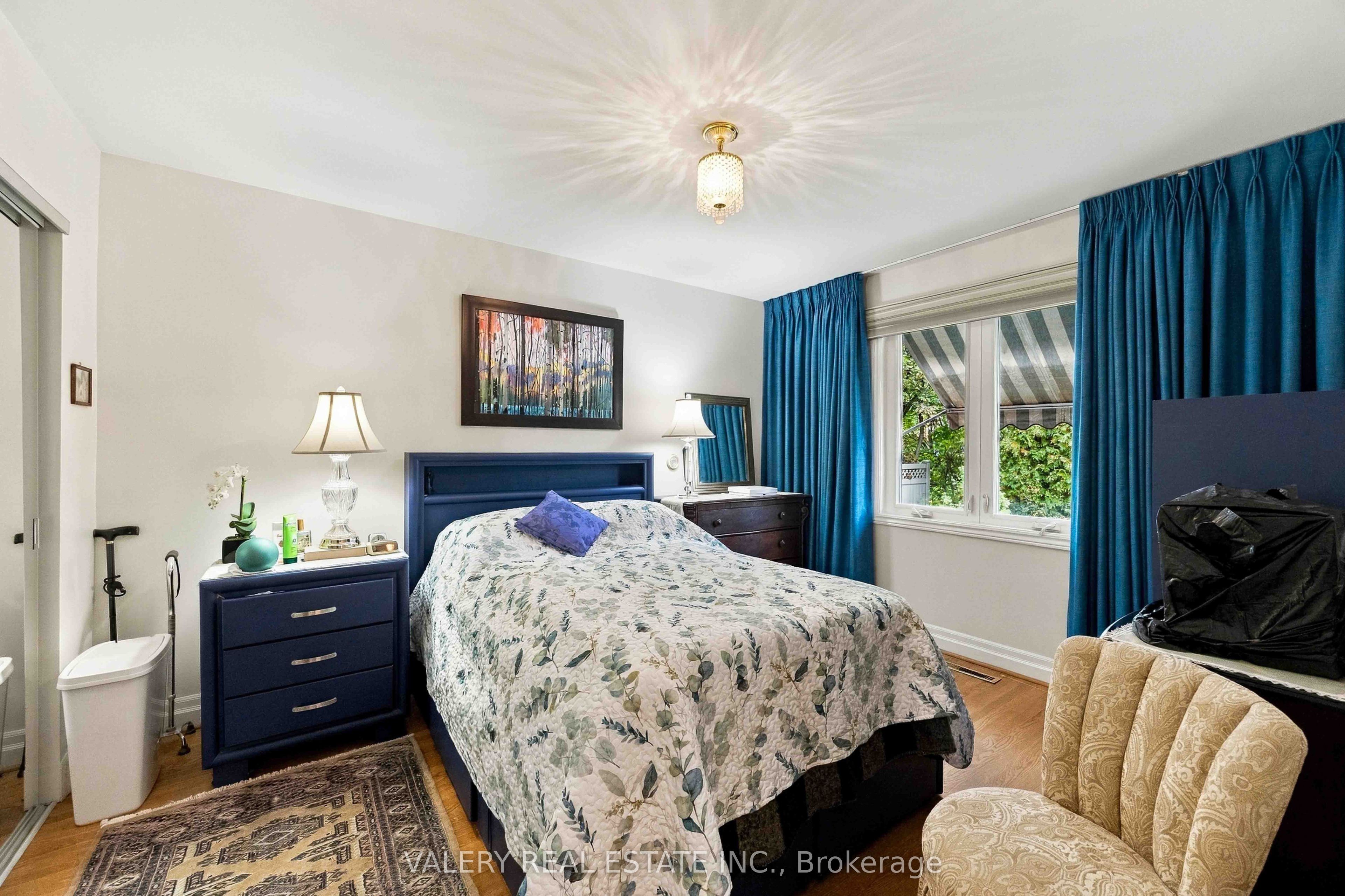 305 Renforth Drive Property Photo 15