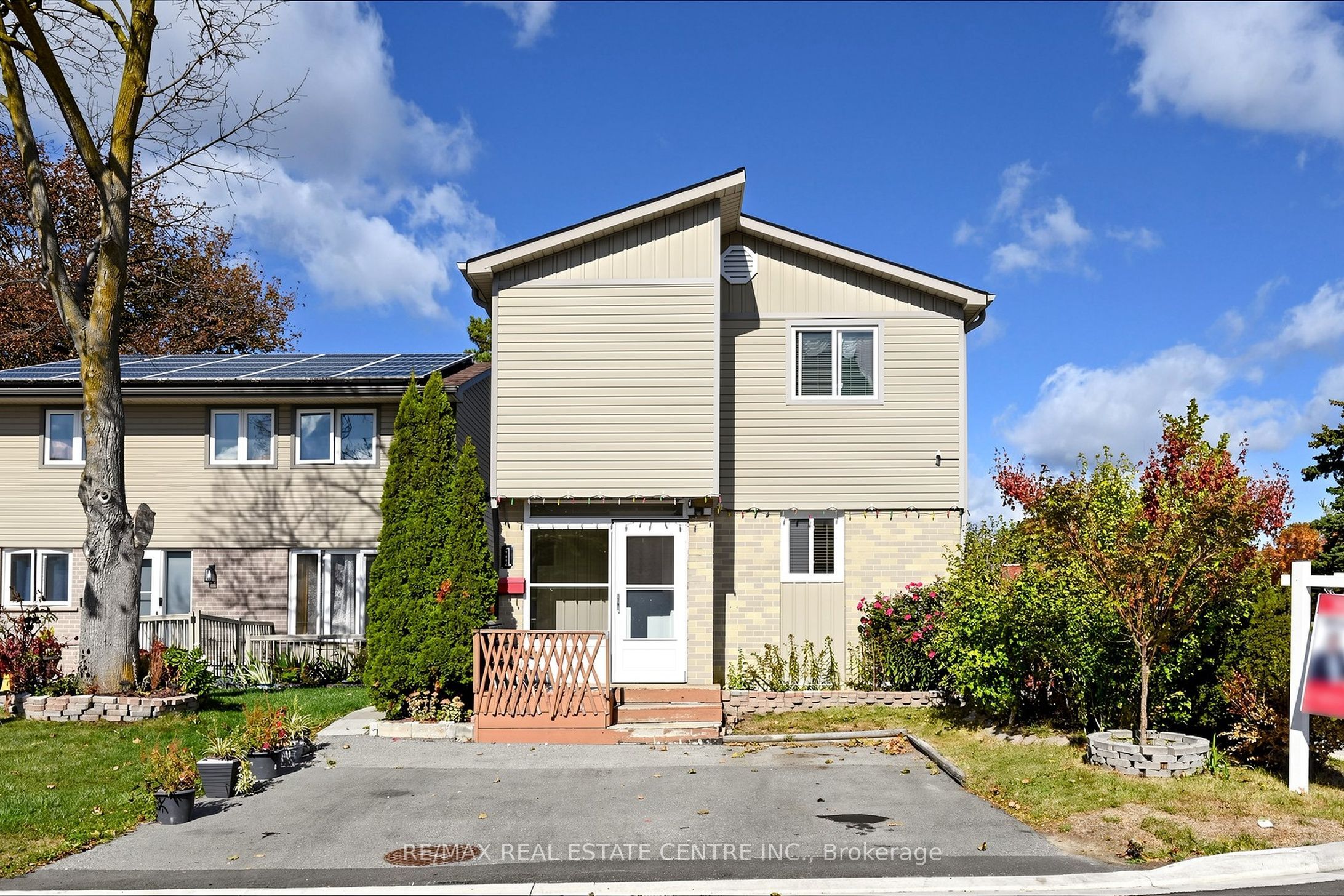 1 Hawkins Court Property Photo 1