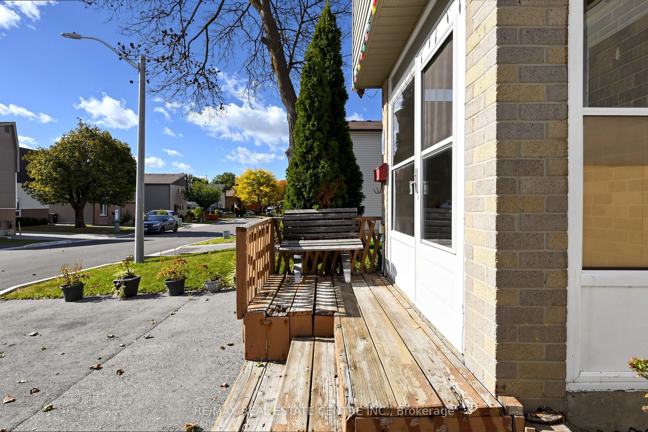 1 Hawkins Court Property Photo 3