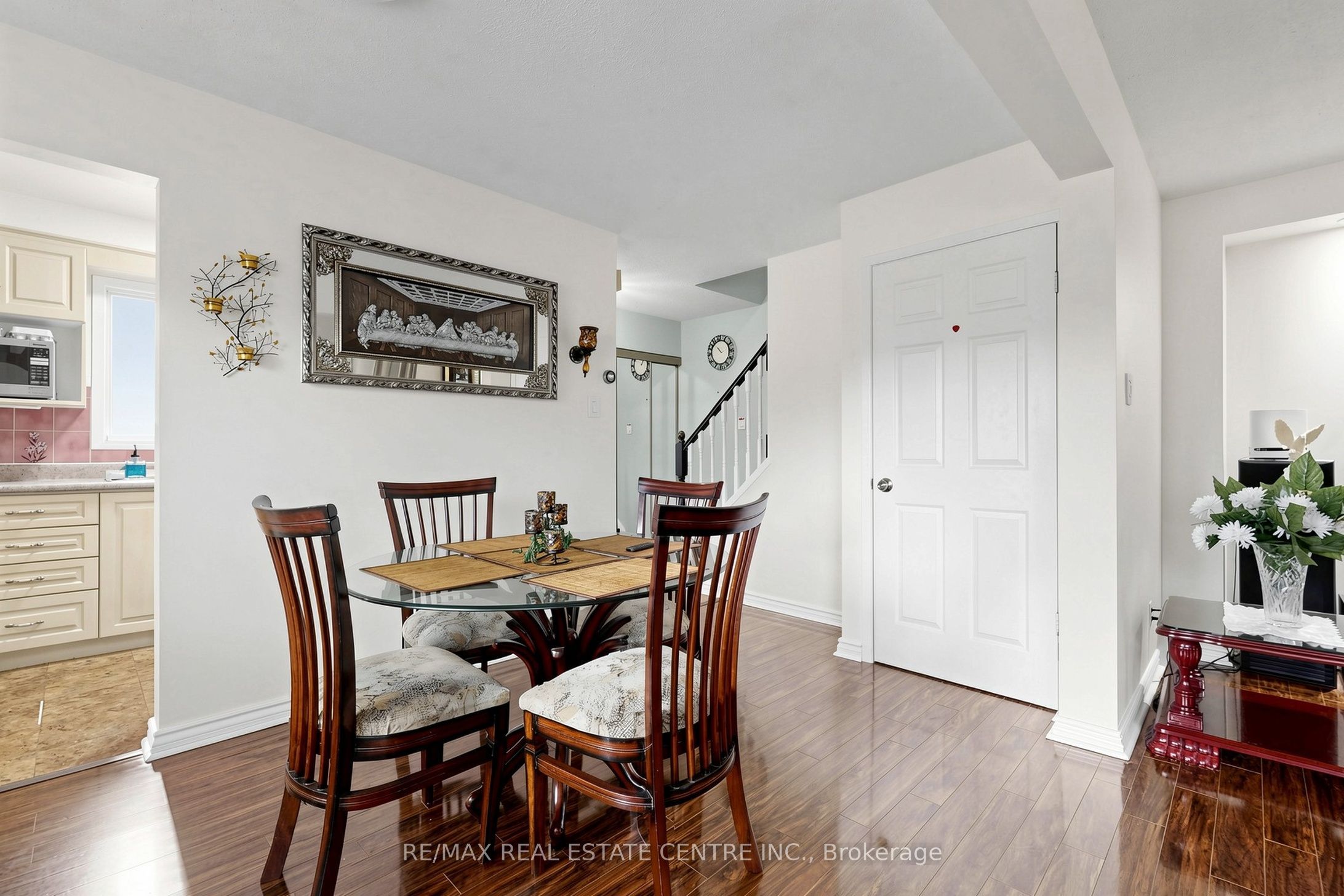 1 Hawkins Court Property Photo 6