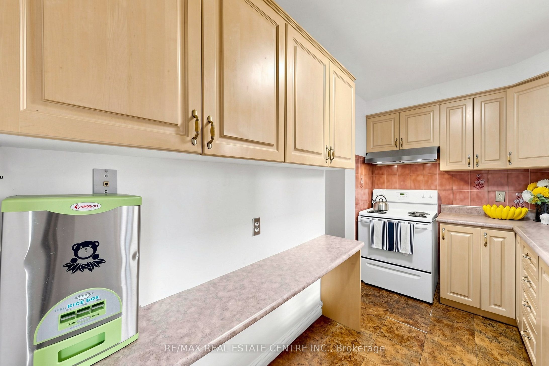 1 Hawkins Court Property Photo 10