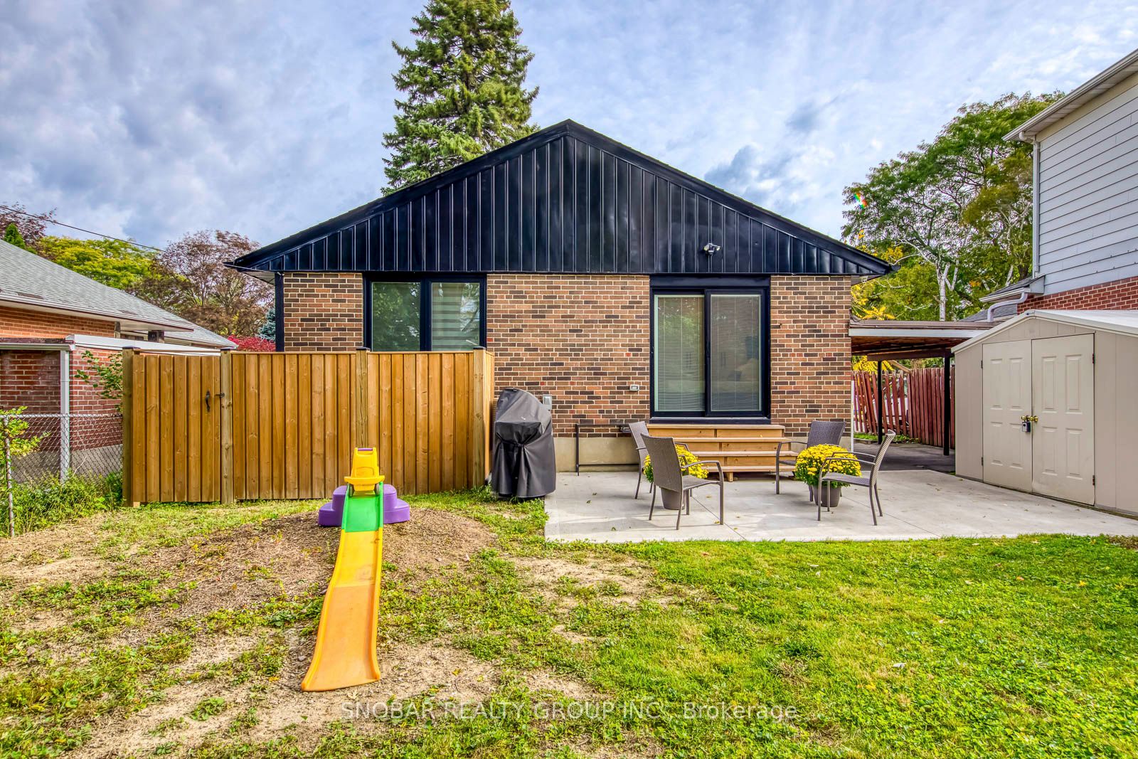 23 Mitre Place Property Photo 33