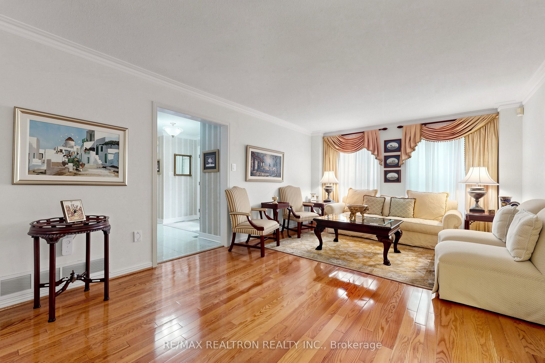 2 Manor Place Property Photo 13