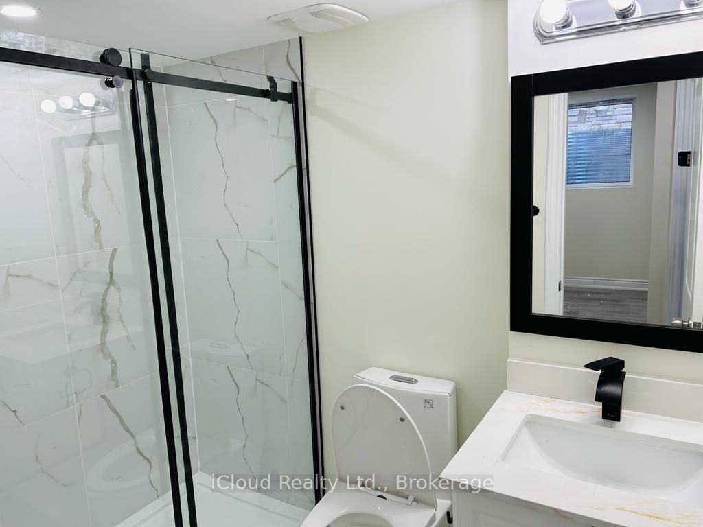 35 Brixham Lane Basement Unit Property Photo 7