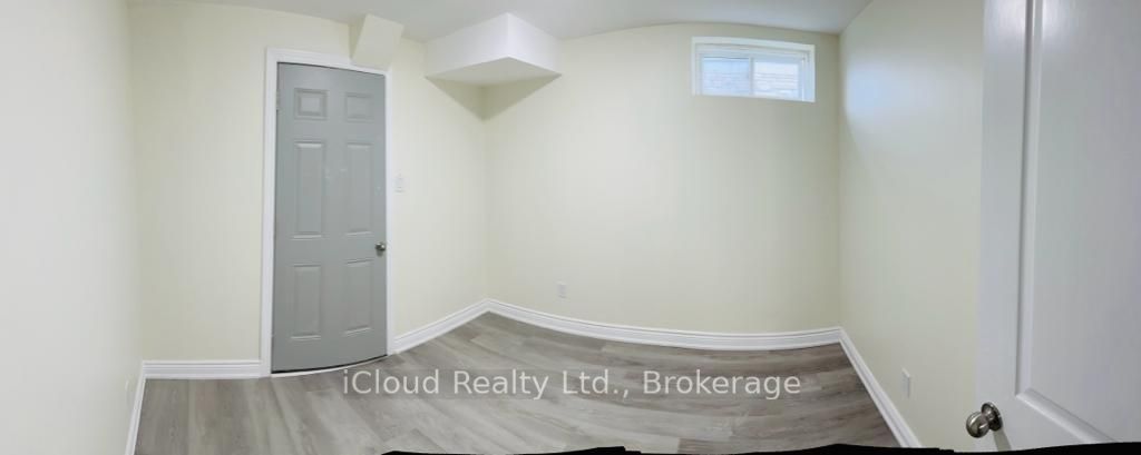 35 Brixham Lane Basement Unit Property Photo 16