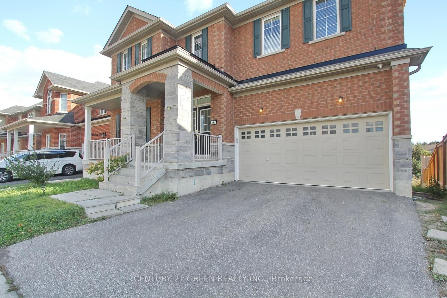 40 Cookview Drive Property Photo 2