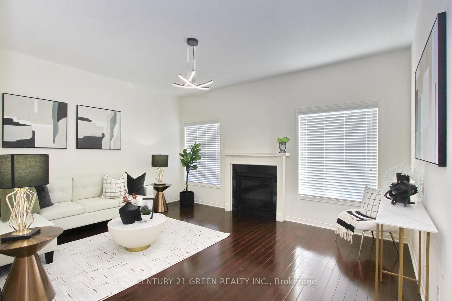 40 Cookview Drive Property Photo 21