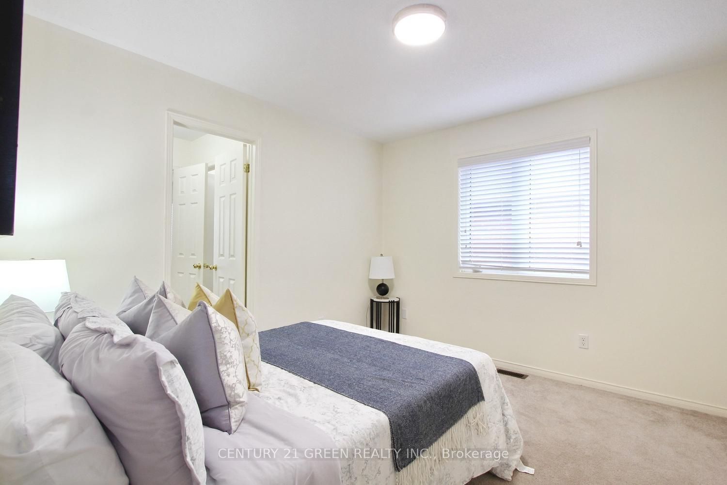 40 Cookview Drive Property Photo 30
