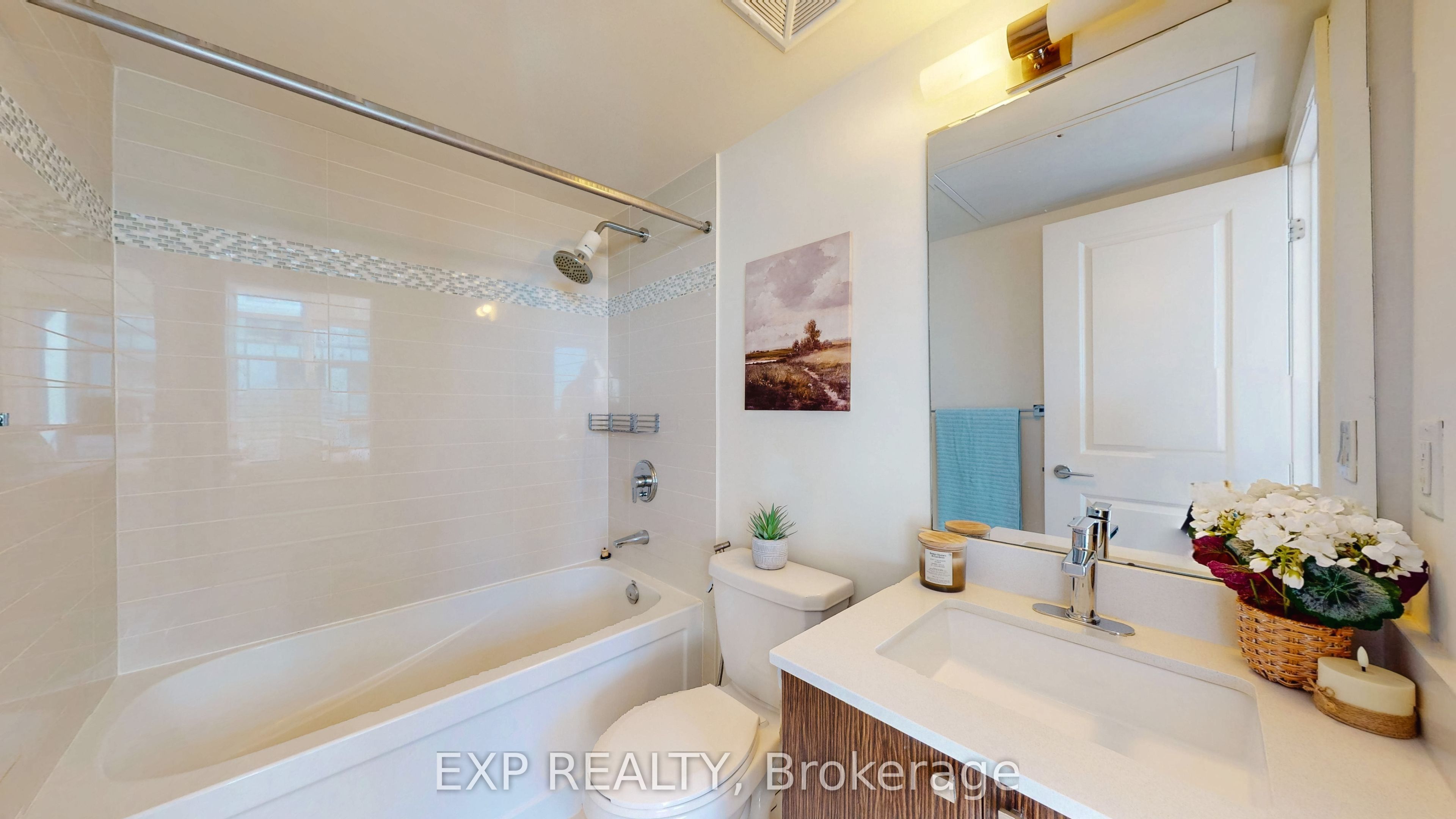 1185 The Queensway Way 808 Property Photo 18