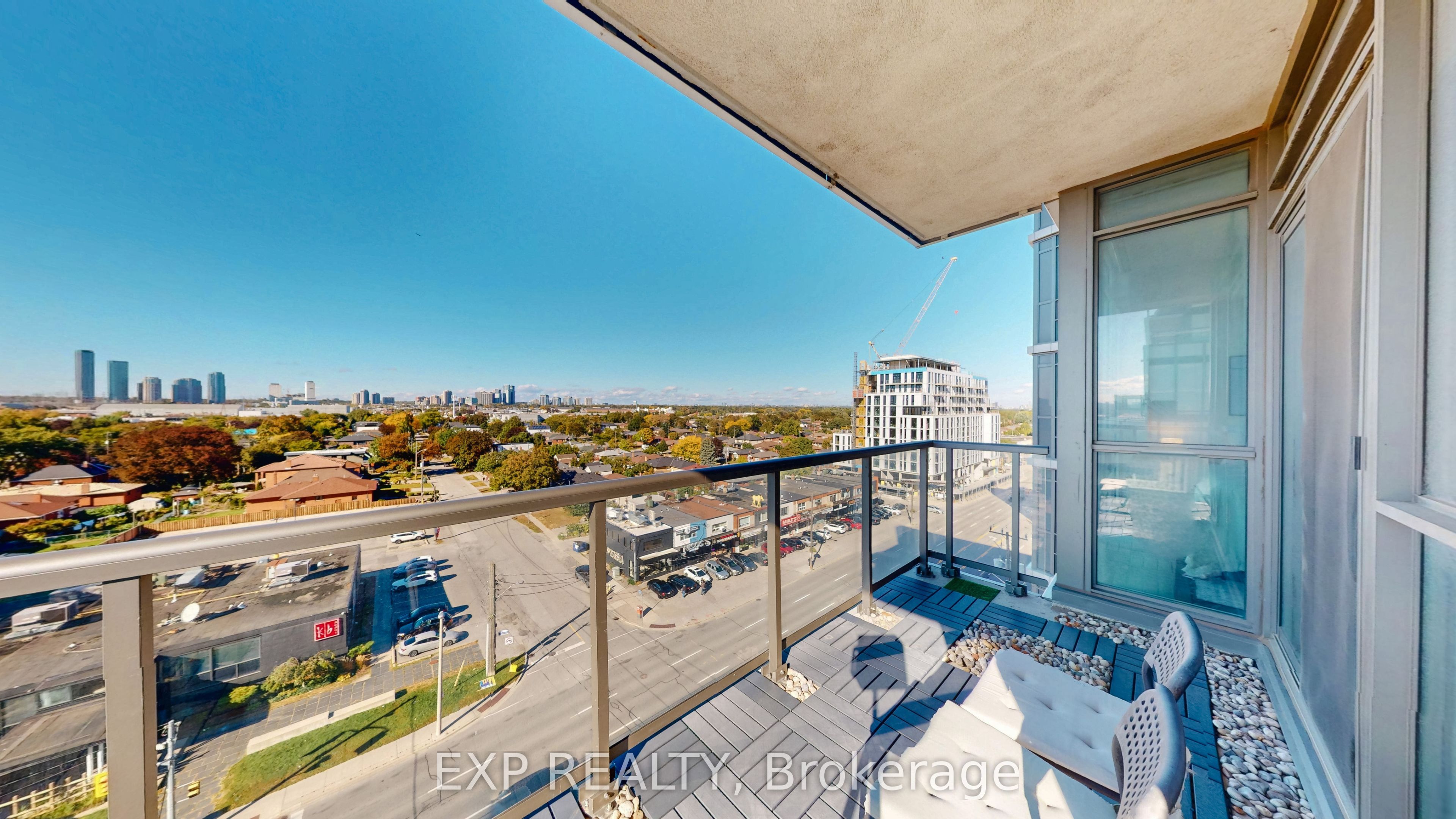 1185 The Queensway Way 808 Property Photo 22