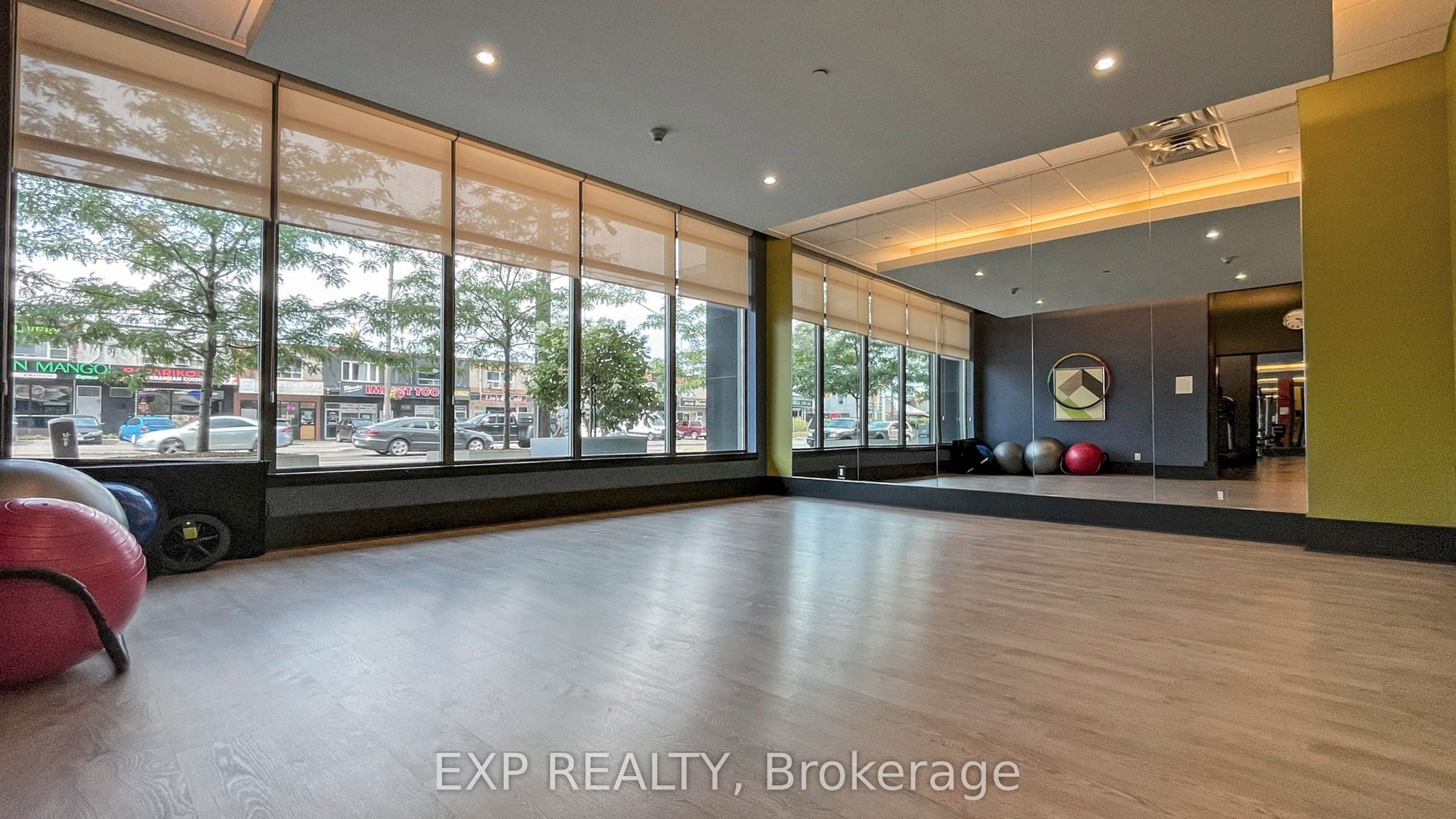 1185 The Queensway Way 808 Property Photo 28