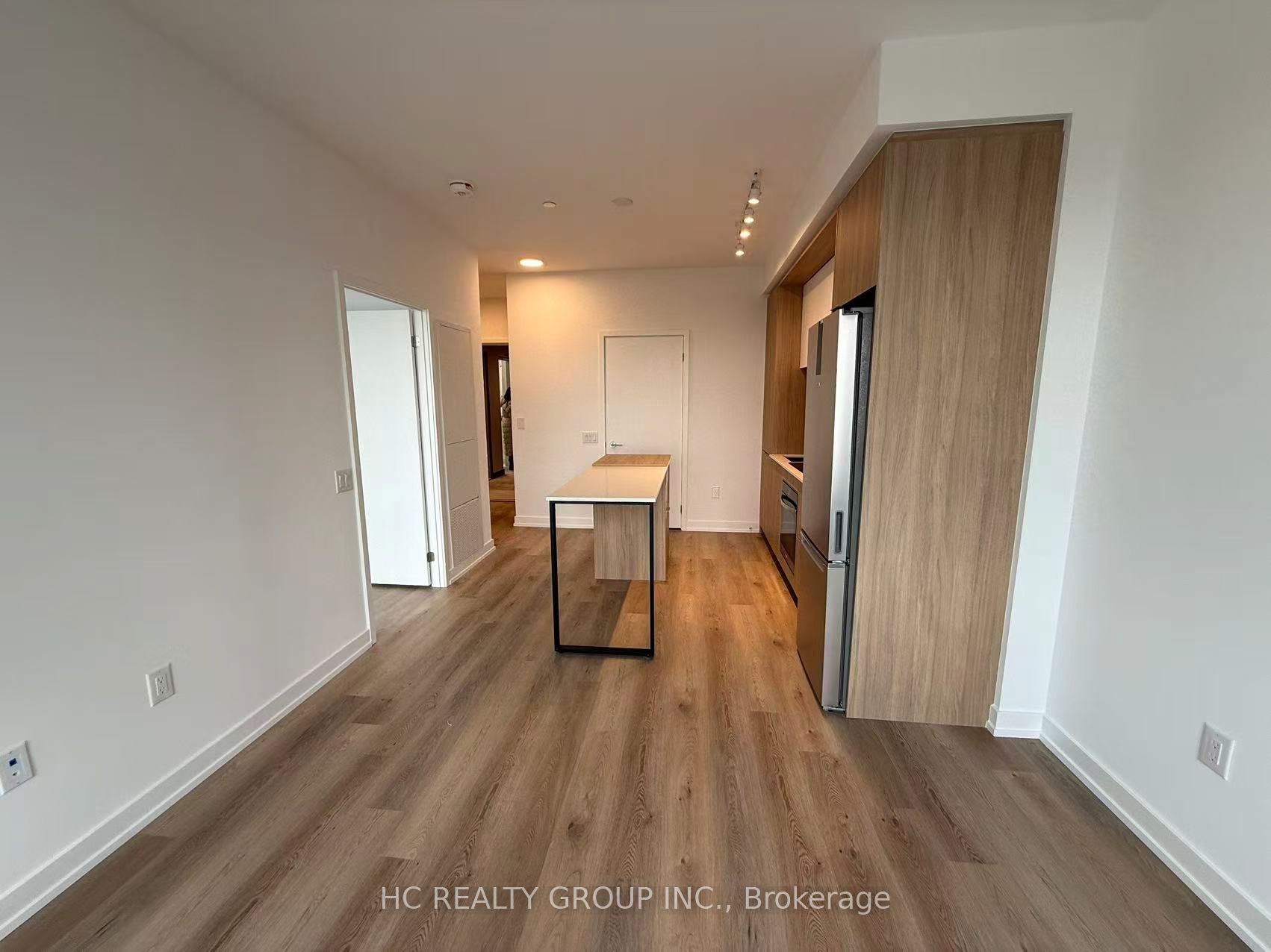 395 Square One Drive 3809 Property Photo 4