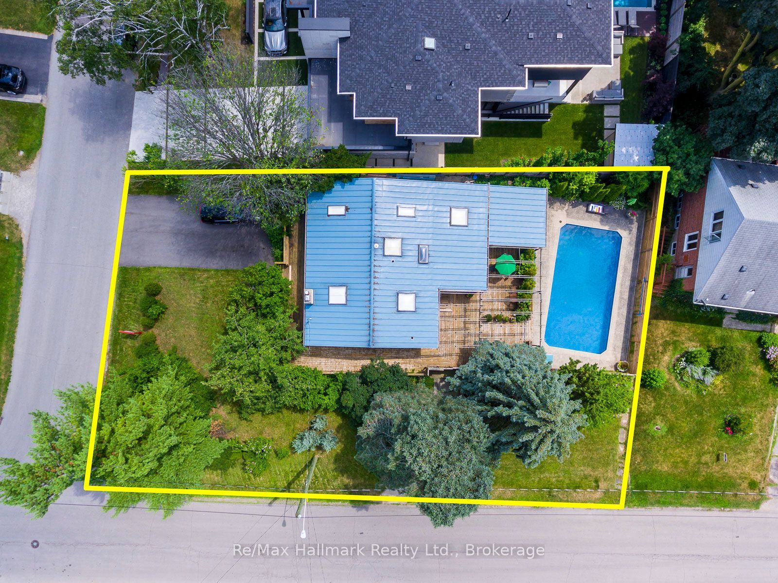 1510 Constance Drive Property Photo 4