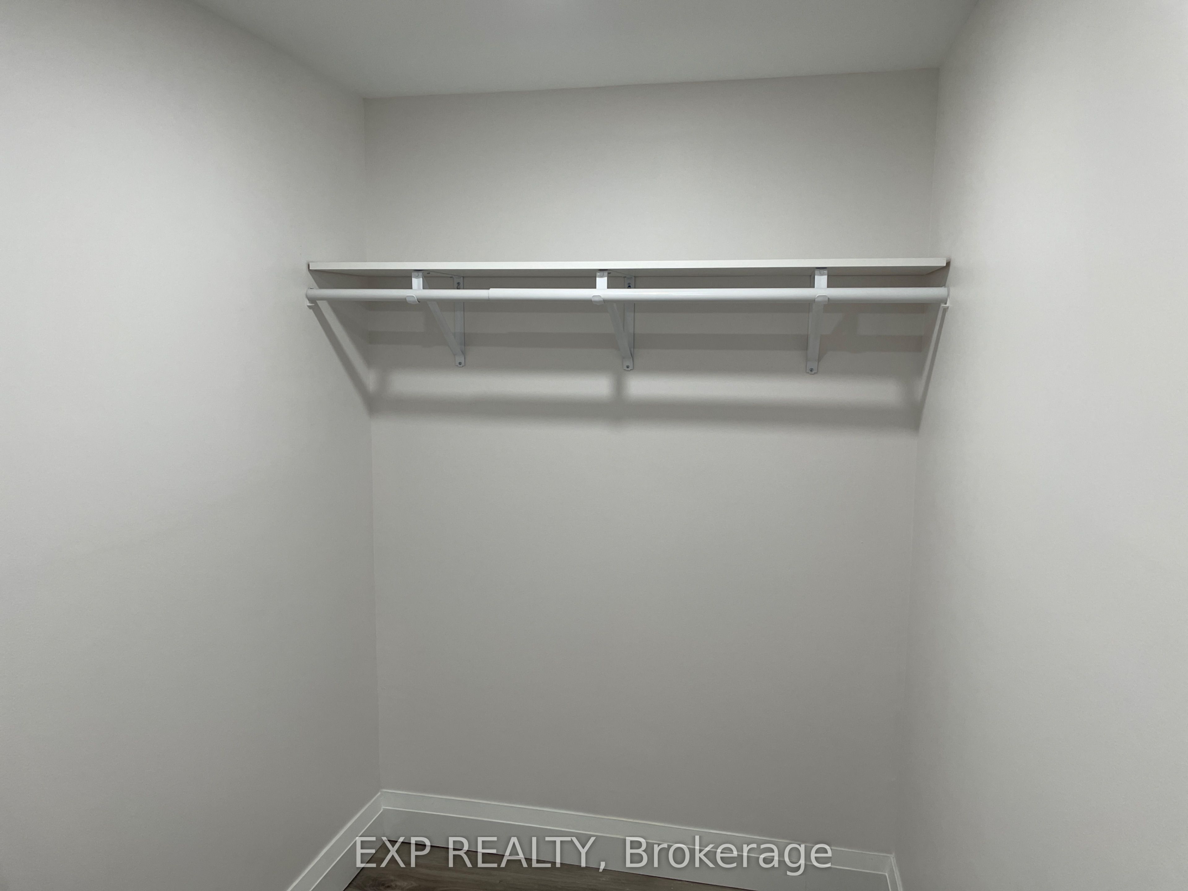 122 Stowmarket Street Basement Property Photo 5