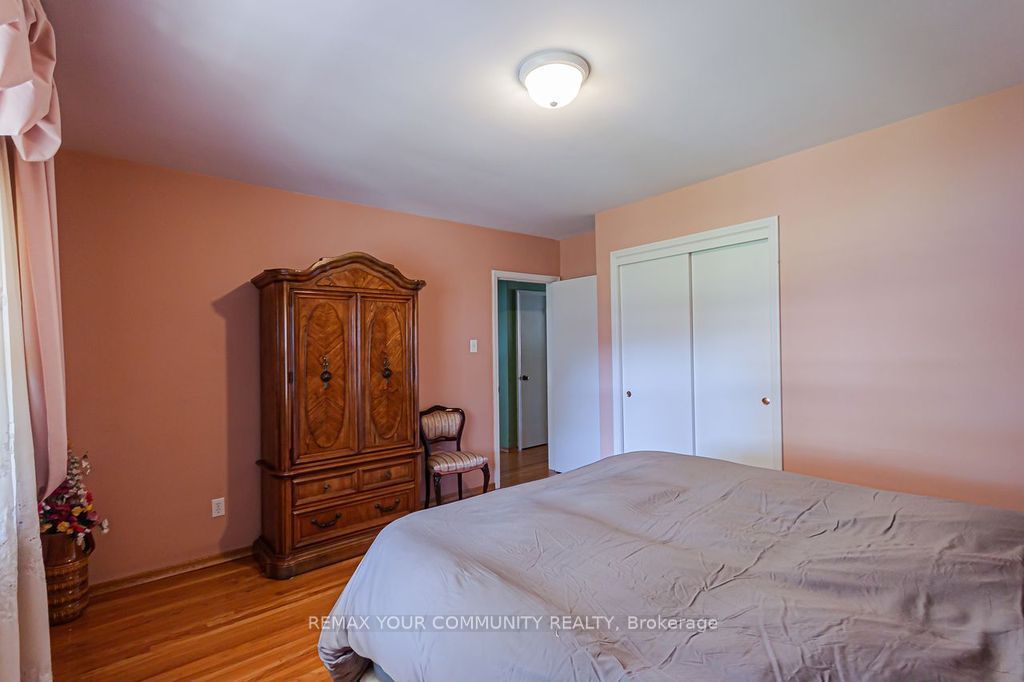 15 Valencia Crescent Property Photo 17