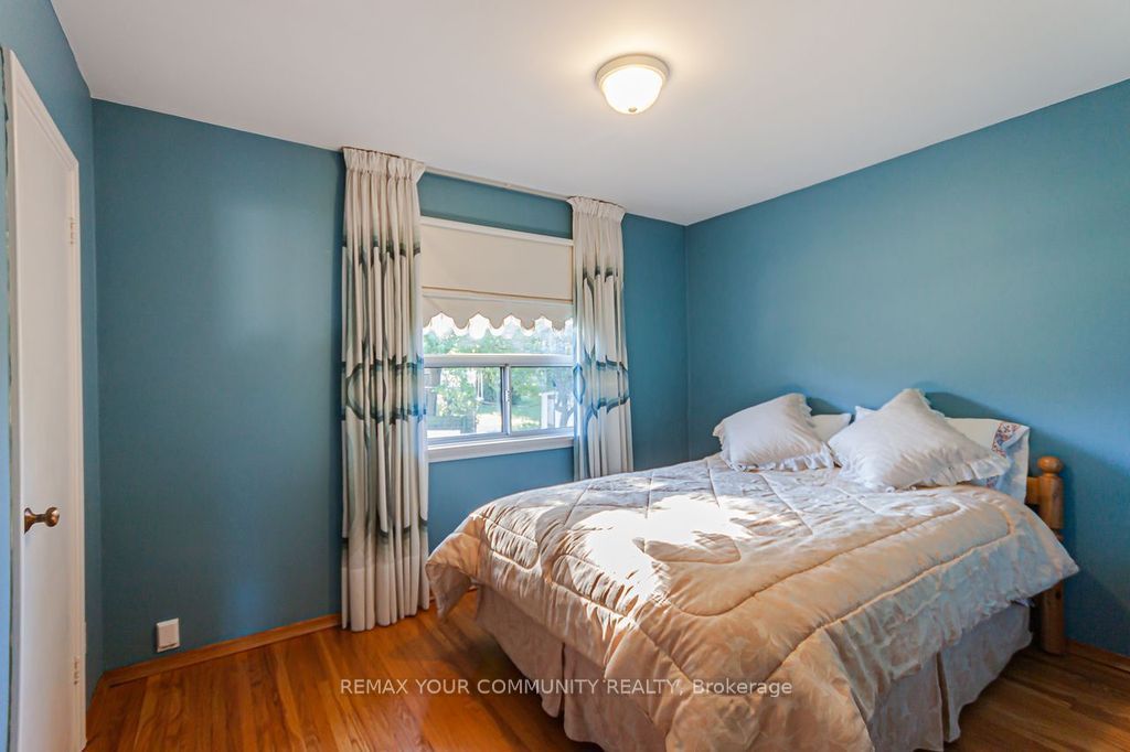 15 Valencia Crescent Property Photo 18
