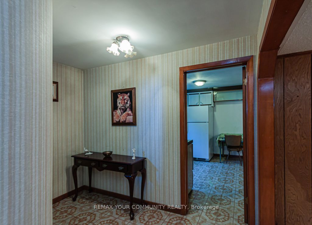 15 Valencia Crescent Property Photo 22