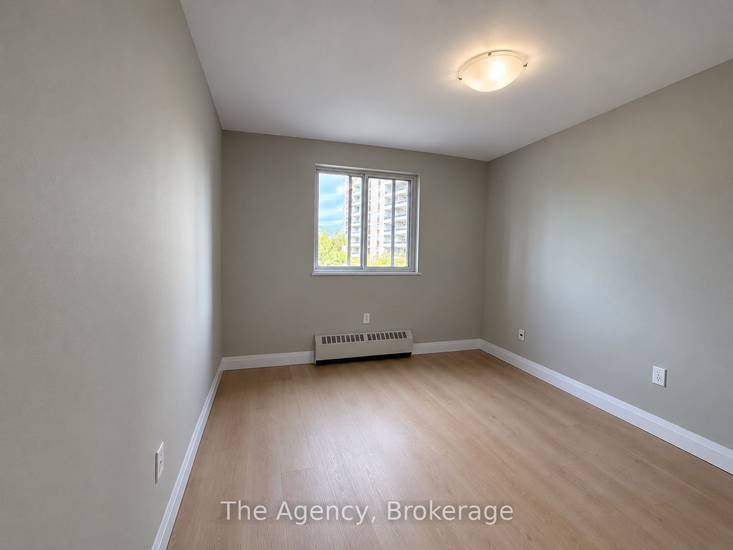 45 Paisley Boulevard W 309 Property Photo 10