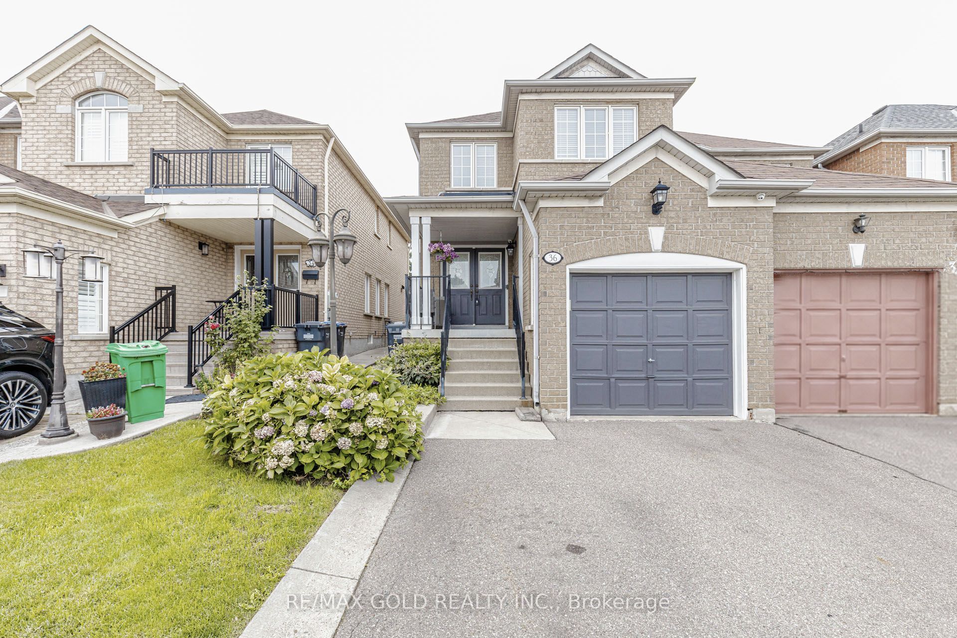 36 Summerdale Crescent Property Photo 5