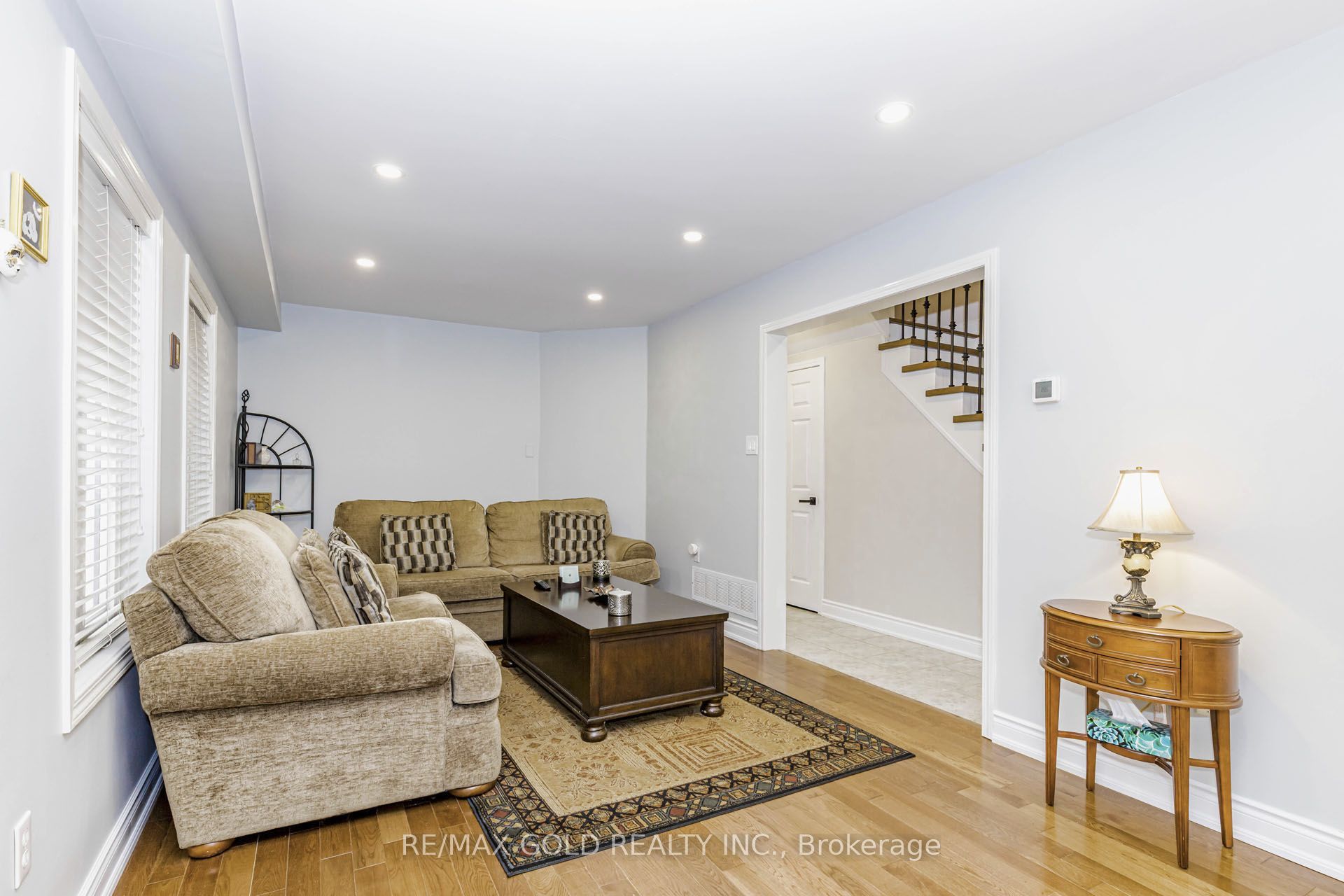 36 Summerdale Crescent Property Photo 8