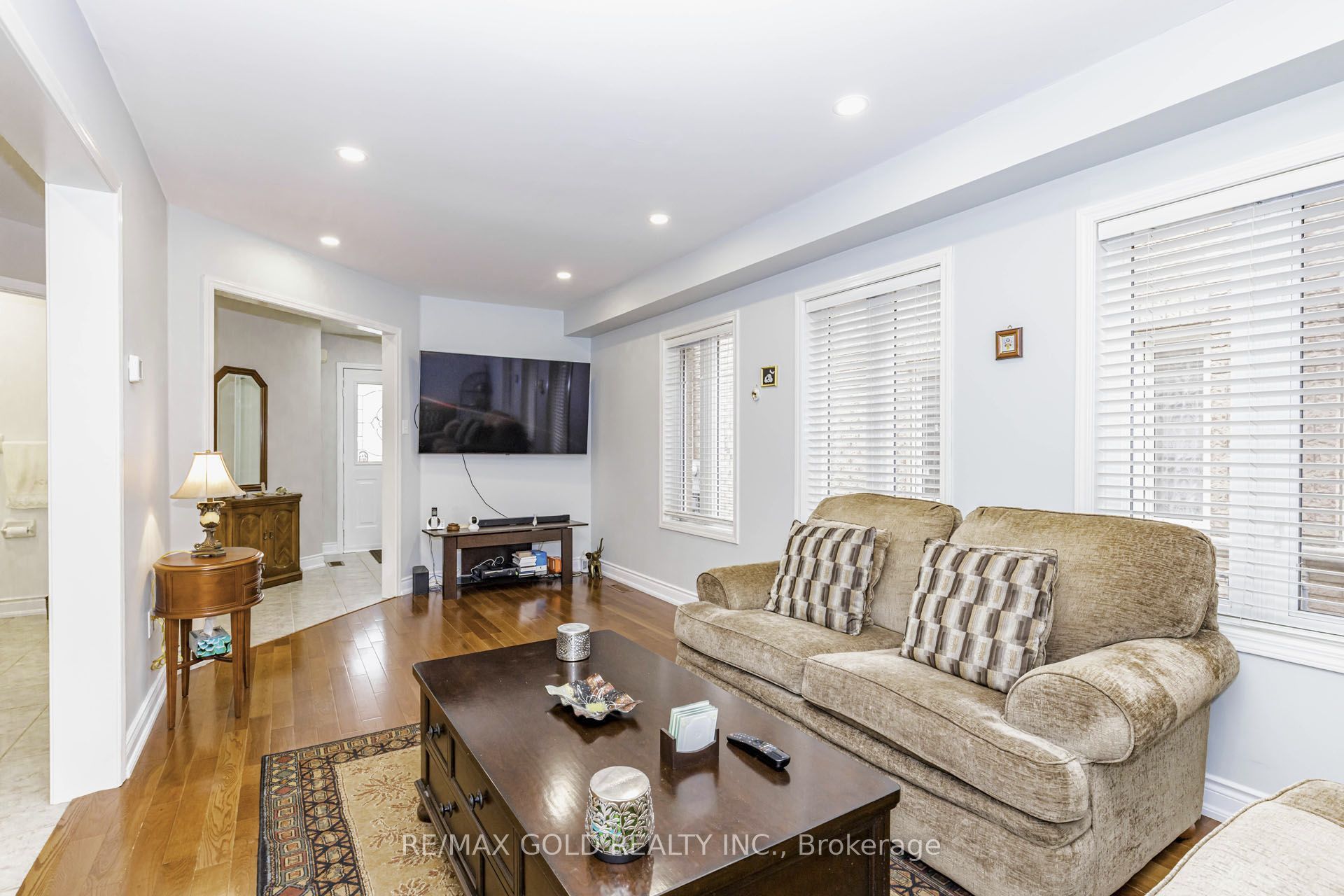 36 Summerdale Crescent Property Photo 9