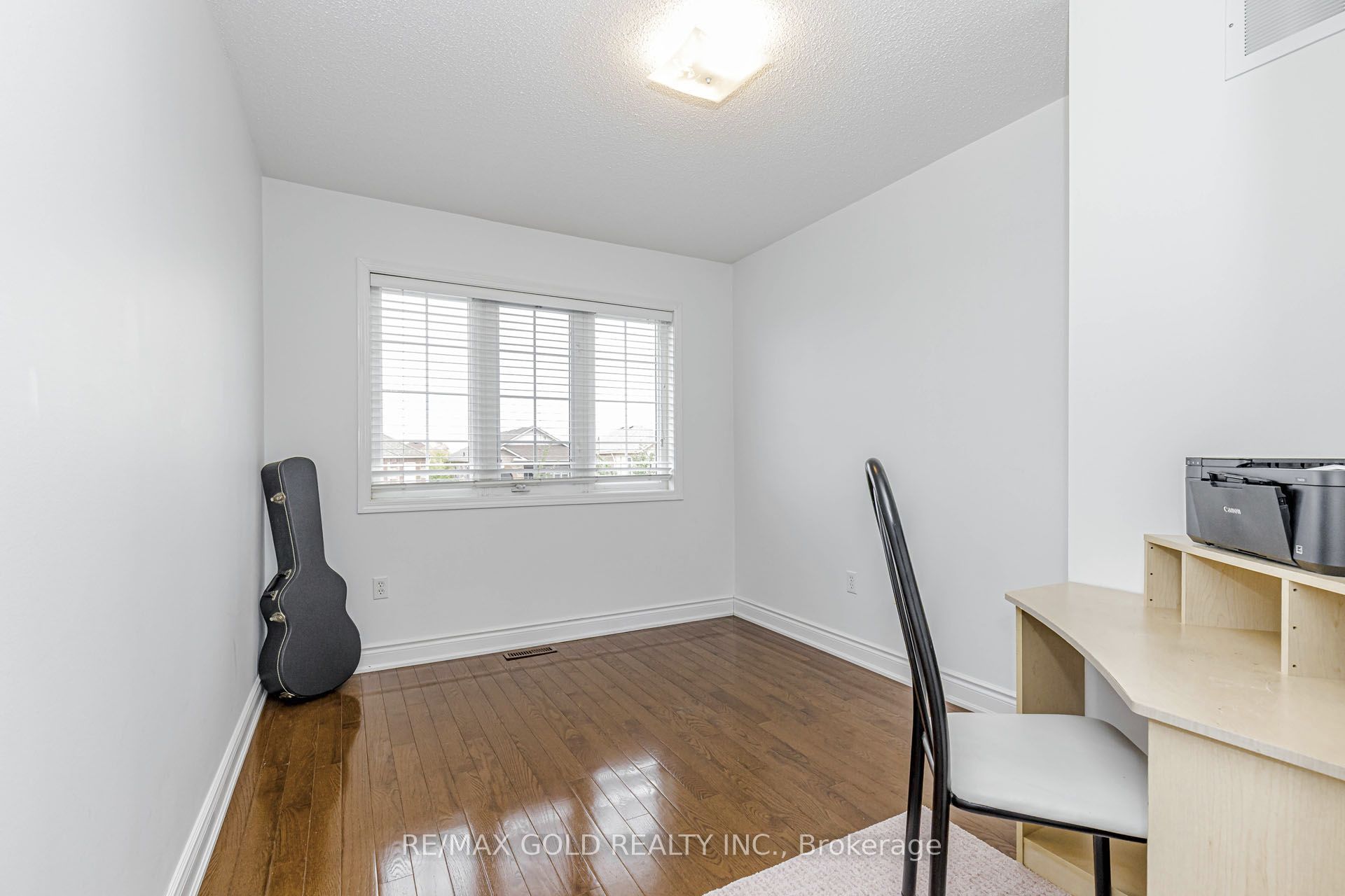 36 Summerdale Crescent Property Photo 23