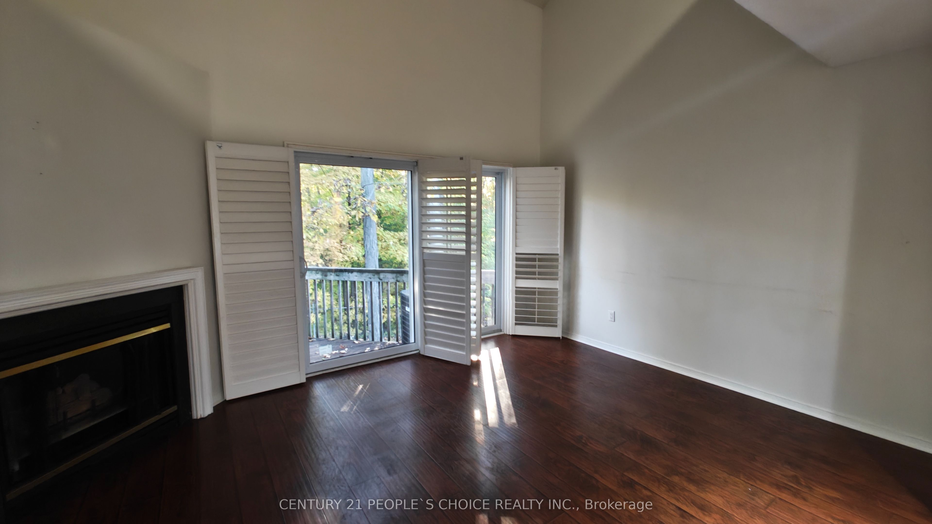 2110 Cleaver Avenue 215 Property Photo 6