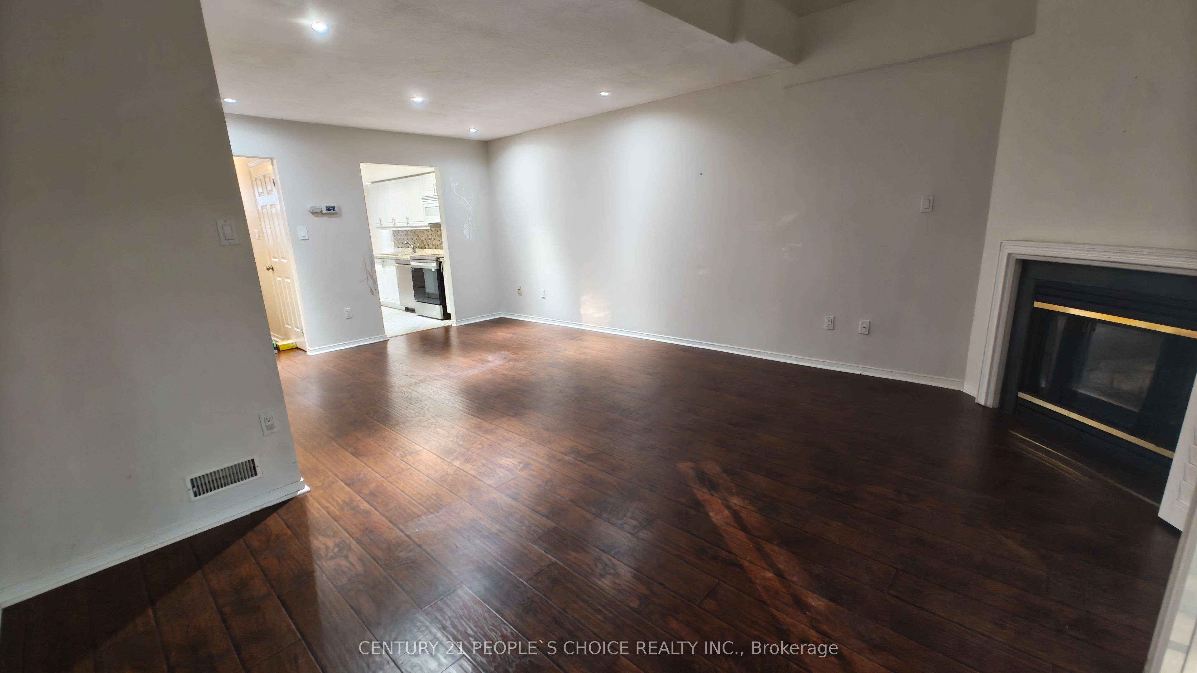 2110 Cleaver Avenue 215 Property Photo 8