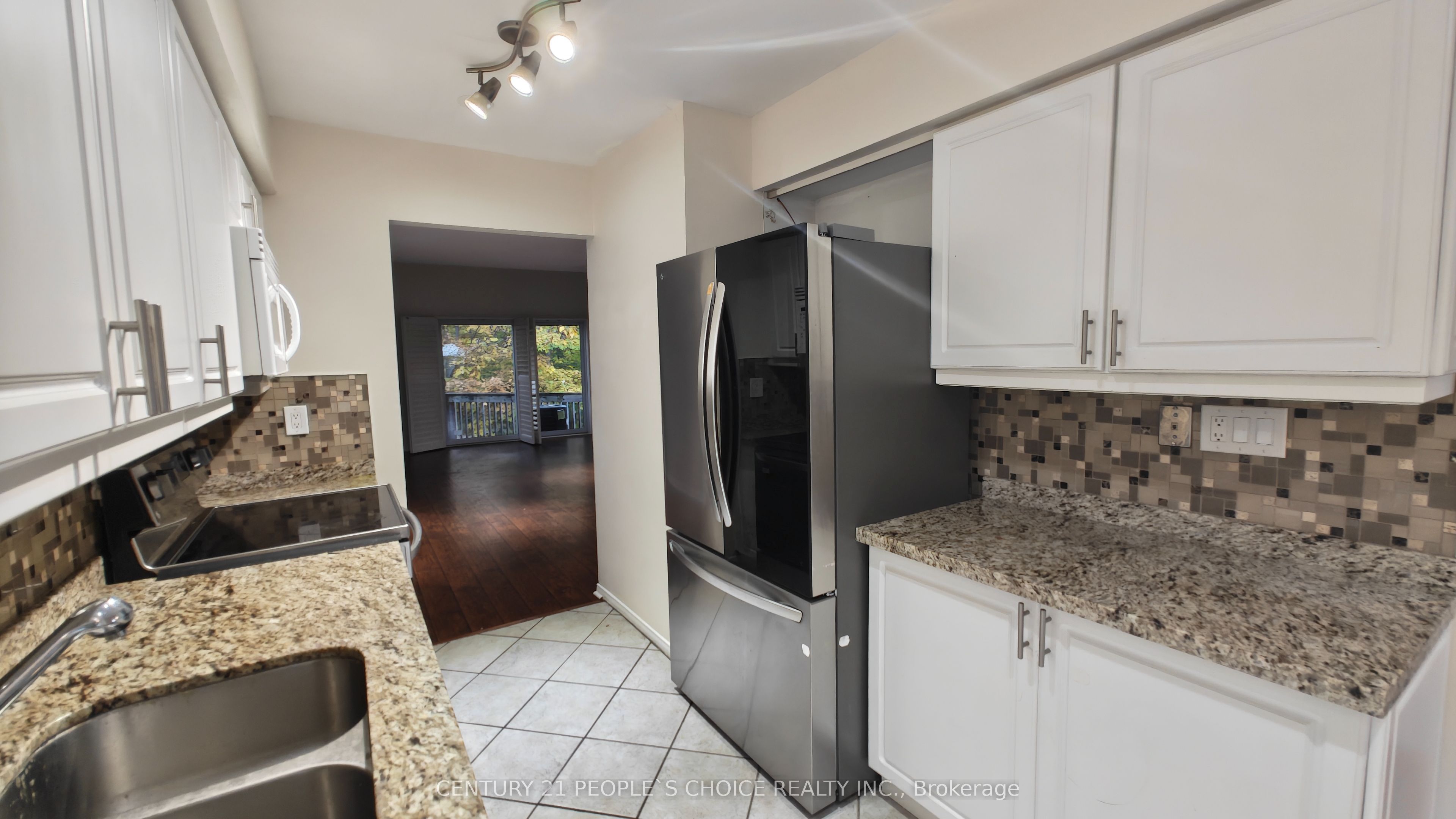 2110 Cleaver Avenue 215 Property Photo 11