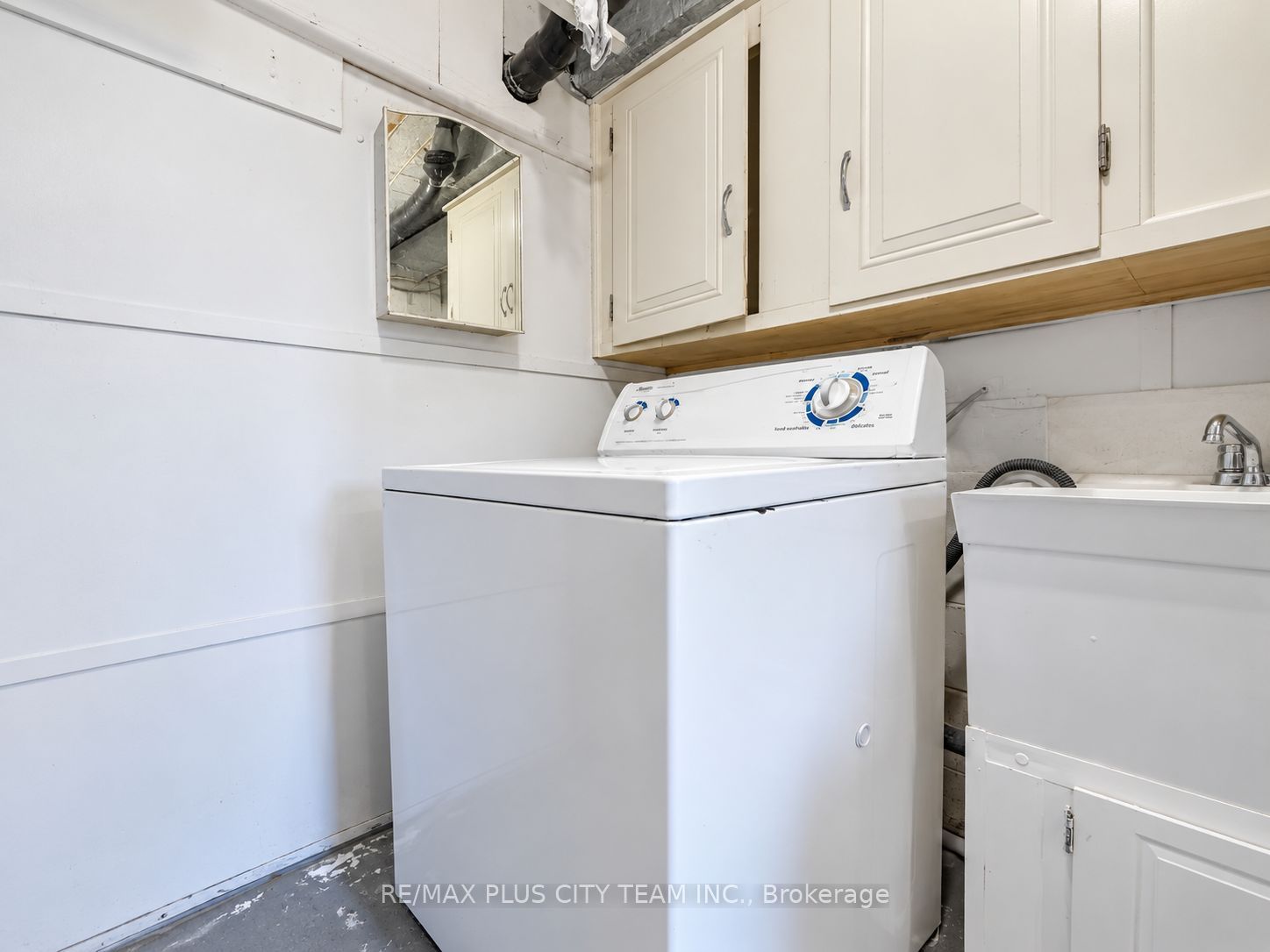 50 Blossom Crescent Main Property Photo 26