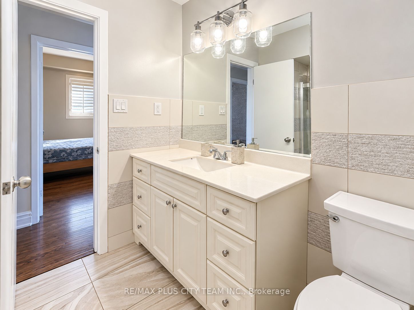 50 Blossom Crescent Main Property Photo 27