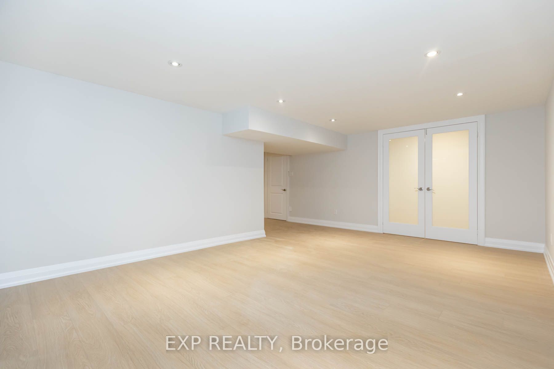 84 Laurel Avenue Unit B Property Photo 19