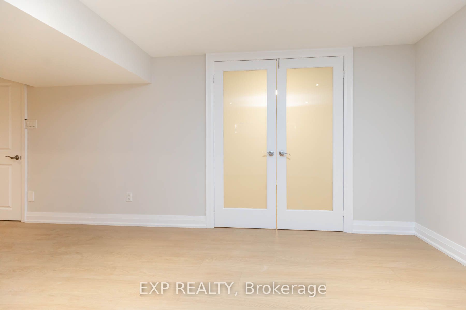 84 Laurel Avenue Unit B Property Photo 21