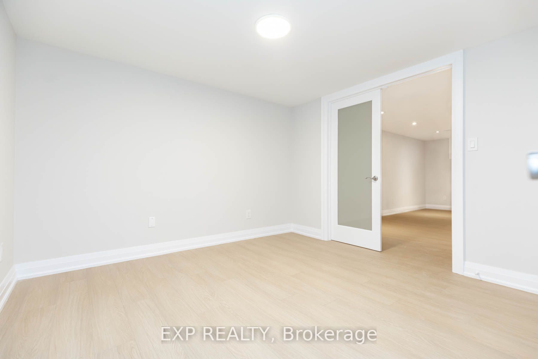 84 Laurel Avenue Unit B Property Photo 25