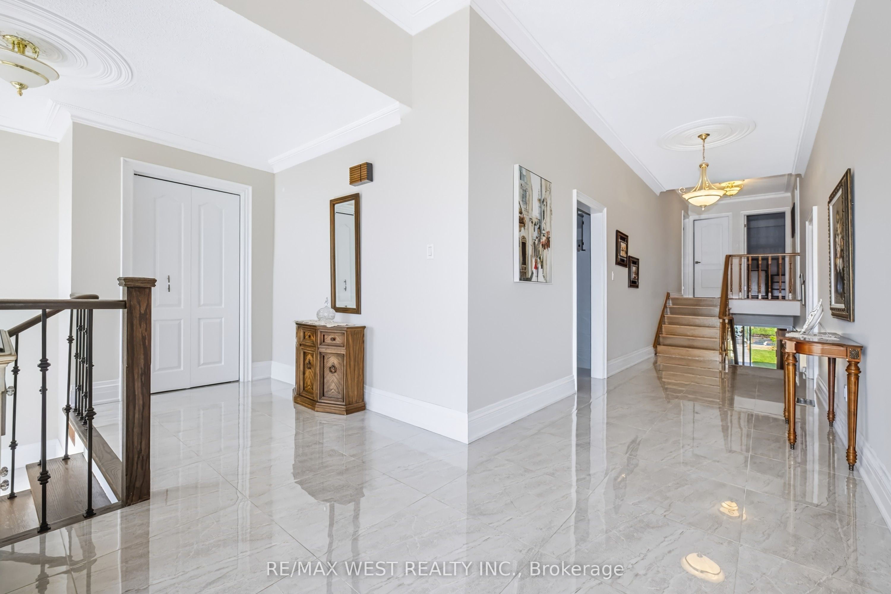 254 Maple Leaf Drive Property Photo 22