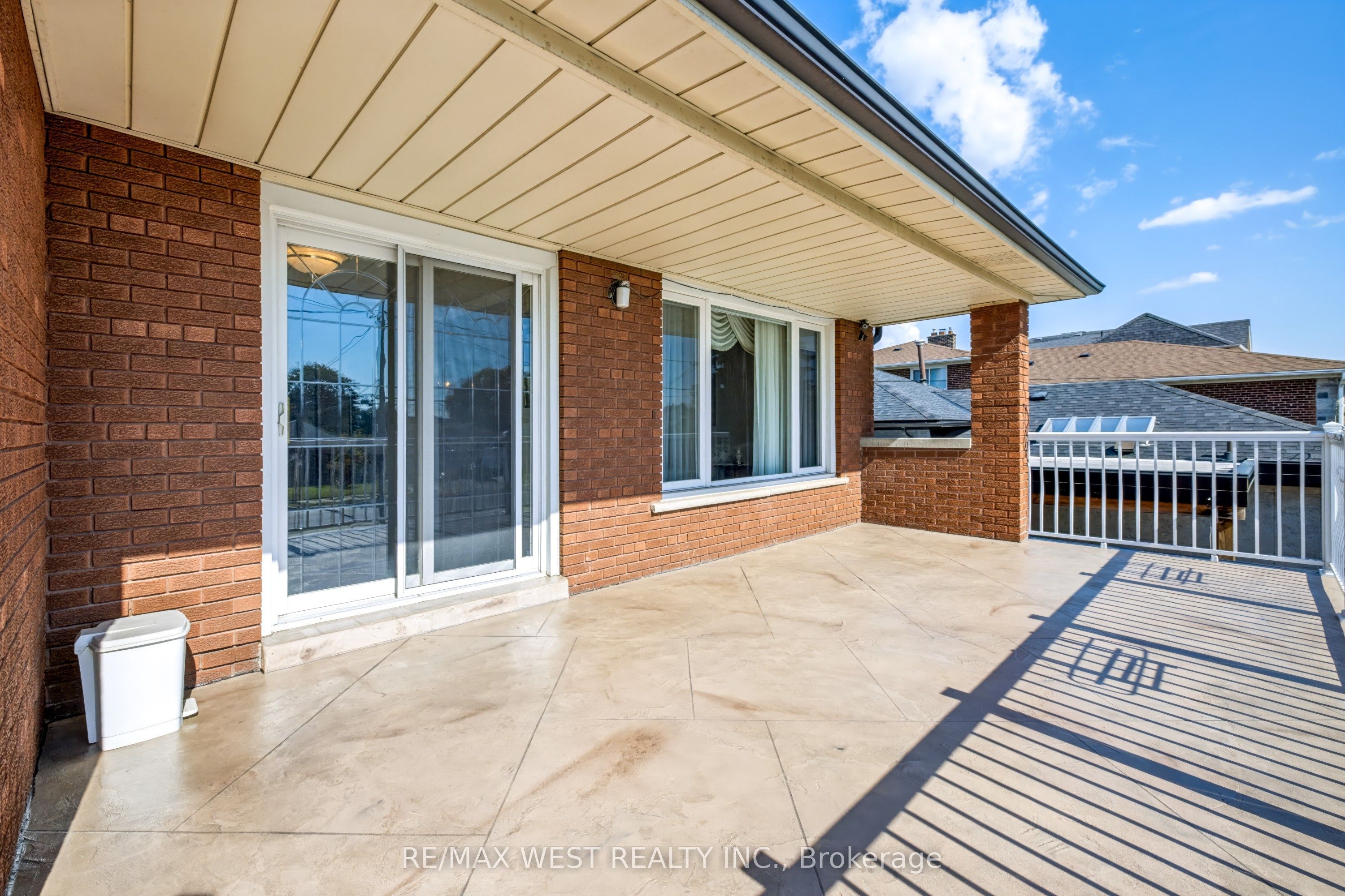 254 Maple Leaf Drive Property Photo 28