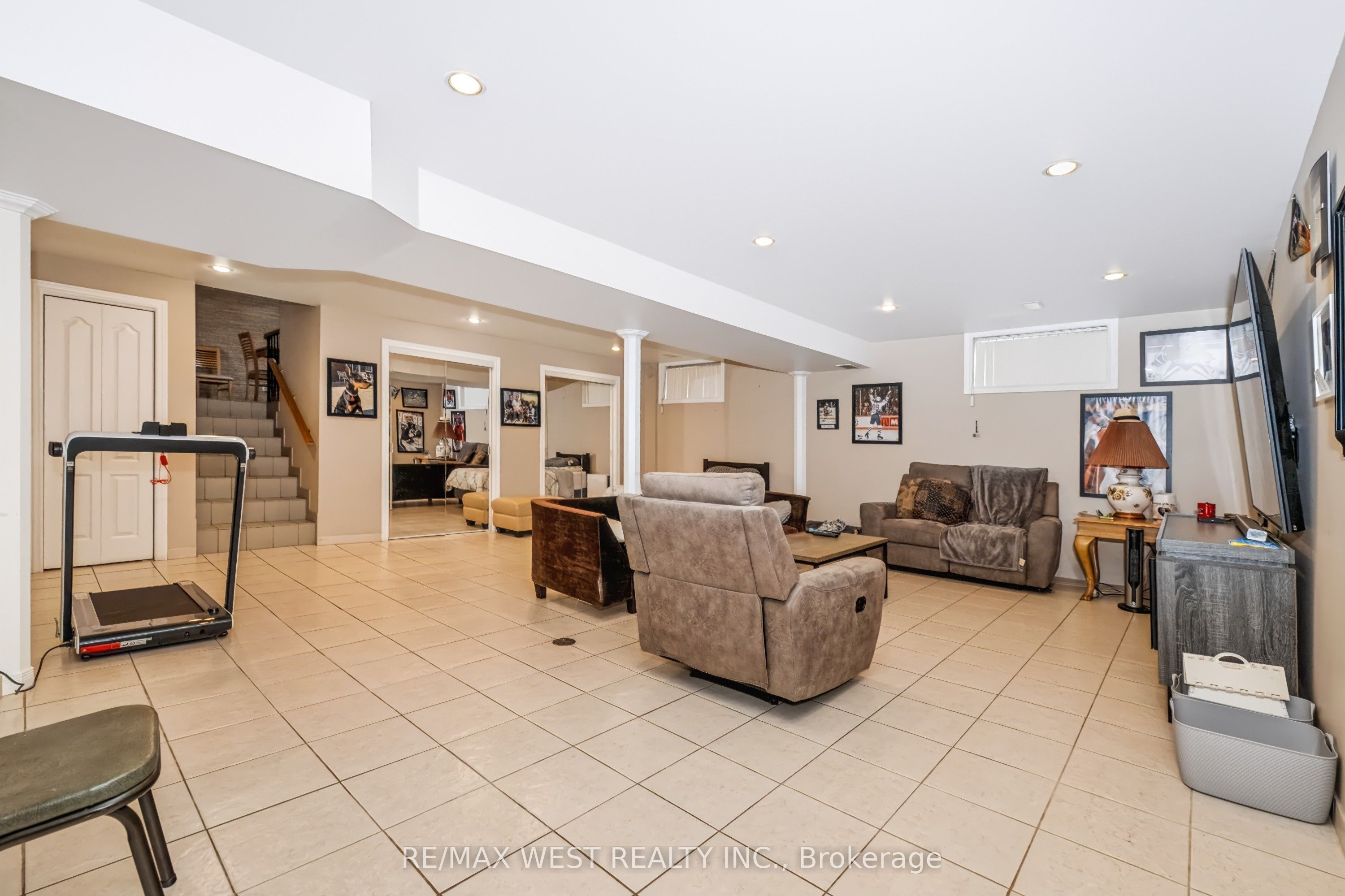 254 Maple Leaf Drive Property Photo 38
