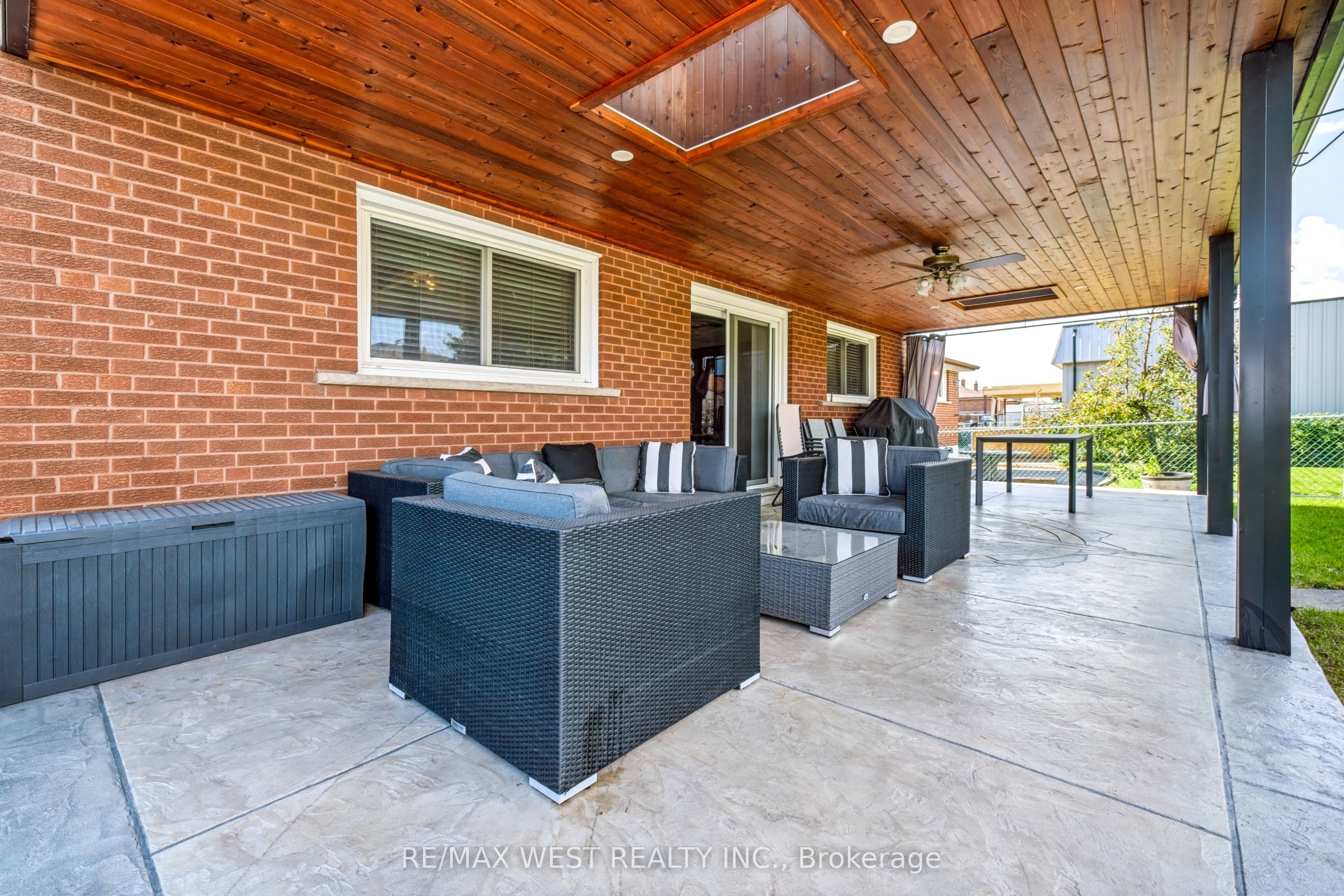 254 Maple Leaf Drive Property Photo 42