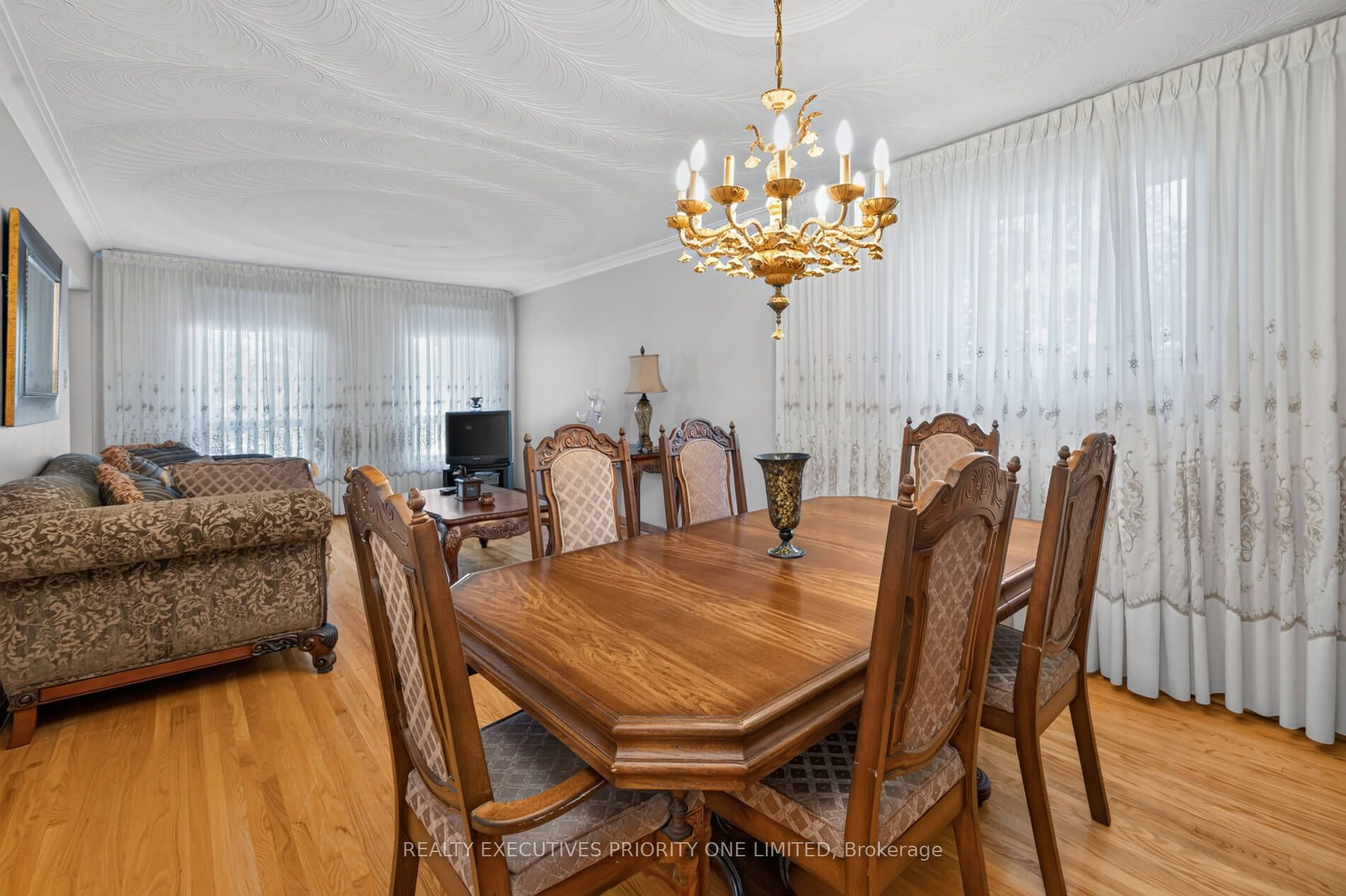 355 Glen Park Avenue Property Photo 9
