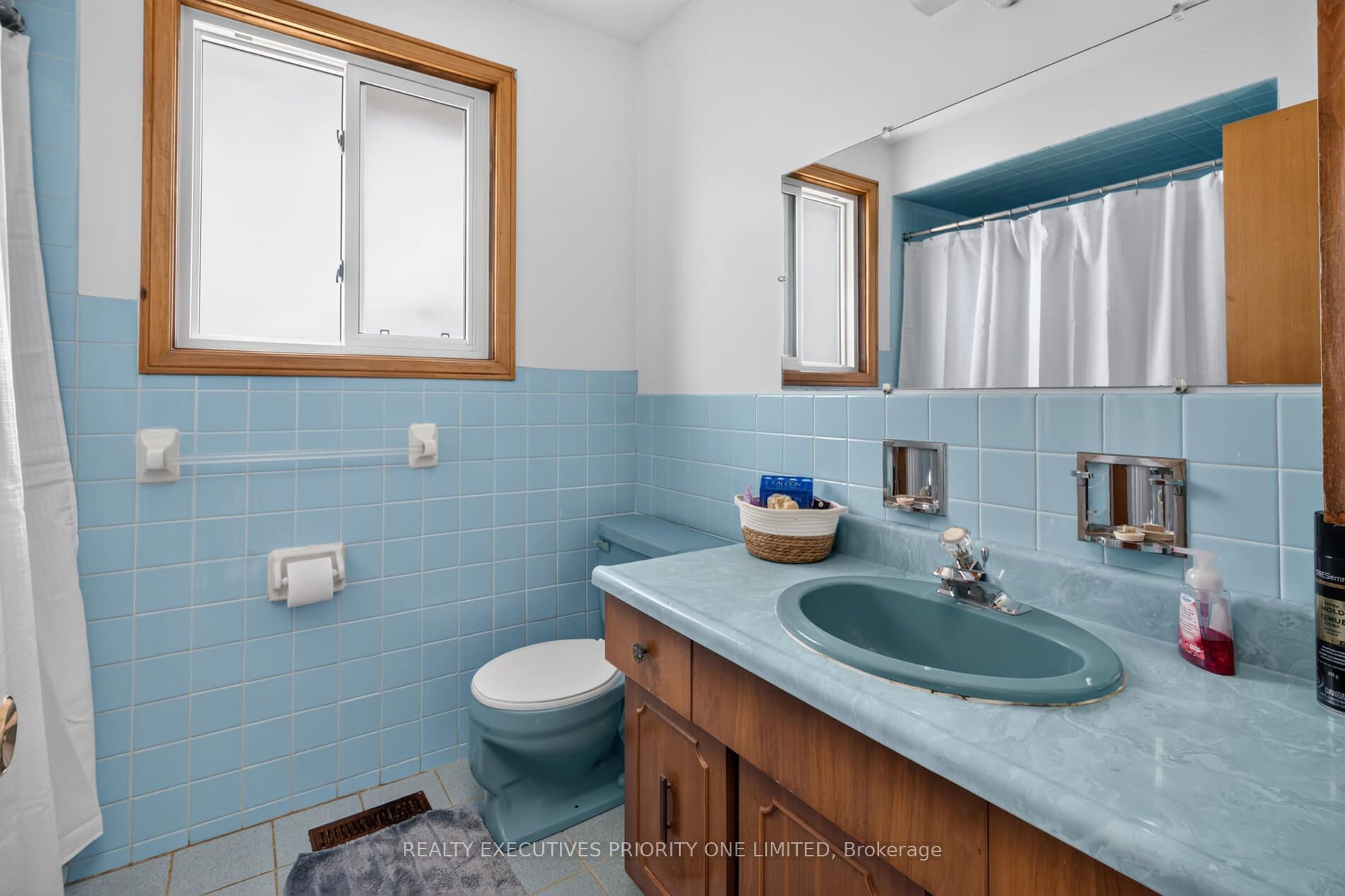 355 Glen Park Avenue Property Photo 14