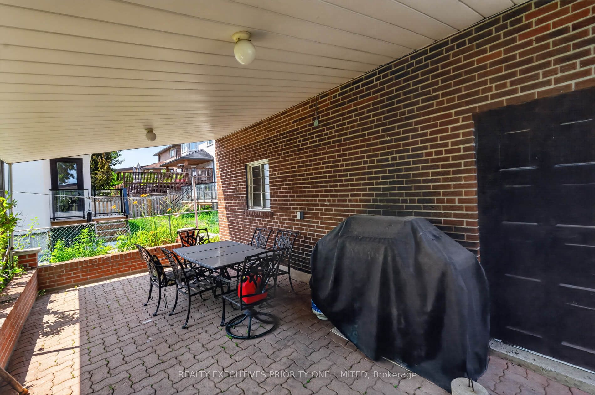 355 Glen Park Avenue Property Photo 29