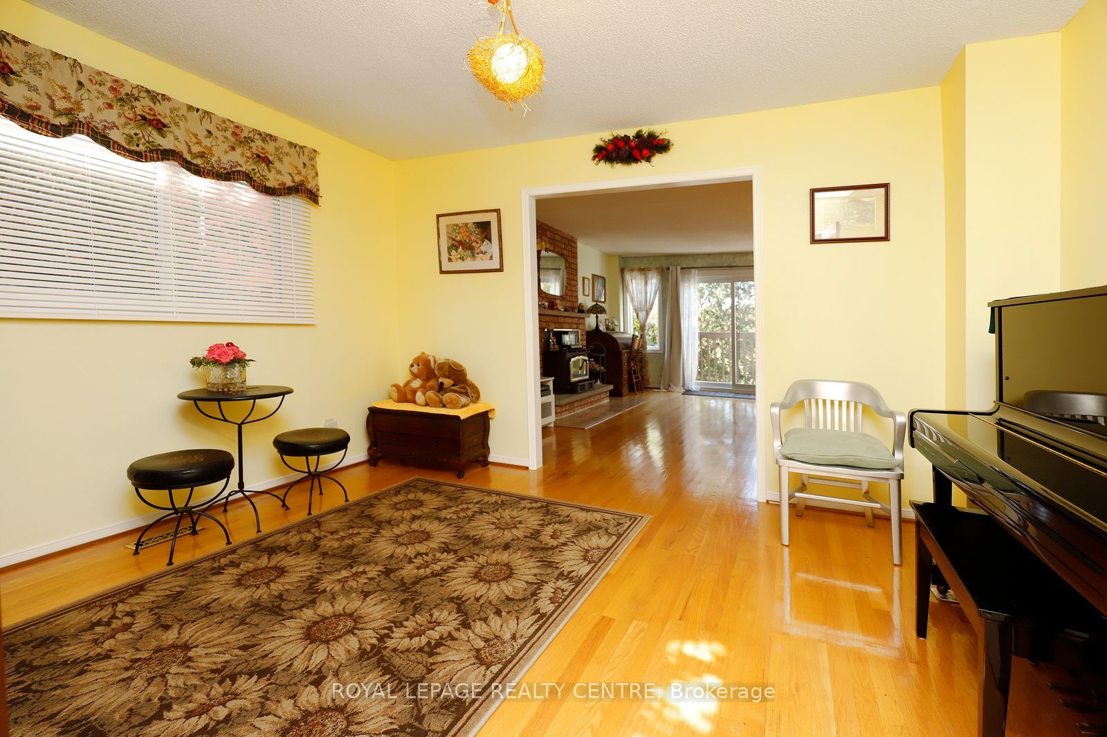 5680 Oldcastle Crescent Property Photo 12