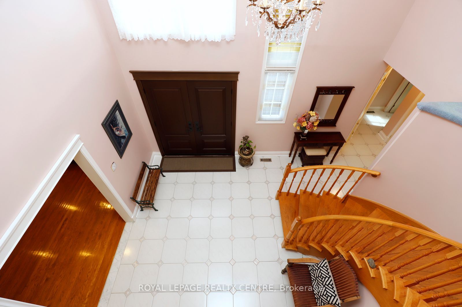 5680 Oldcastle Crescent Property Photo 16