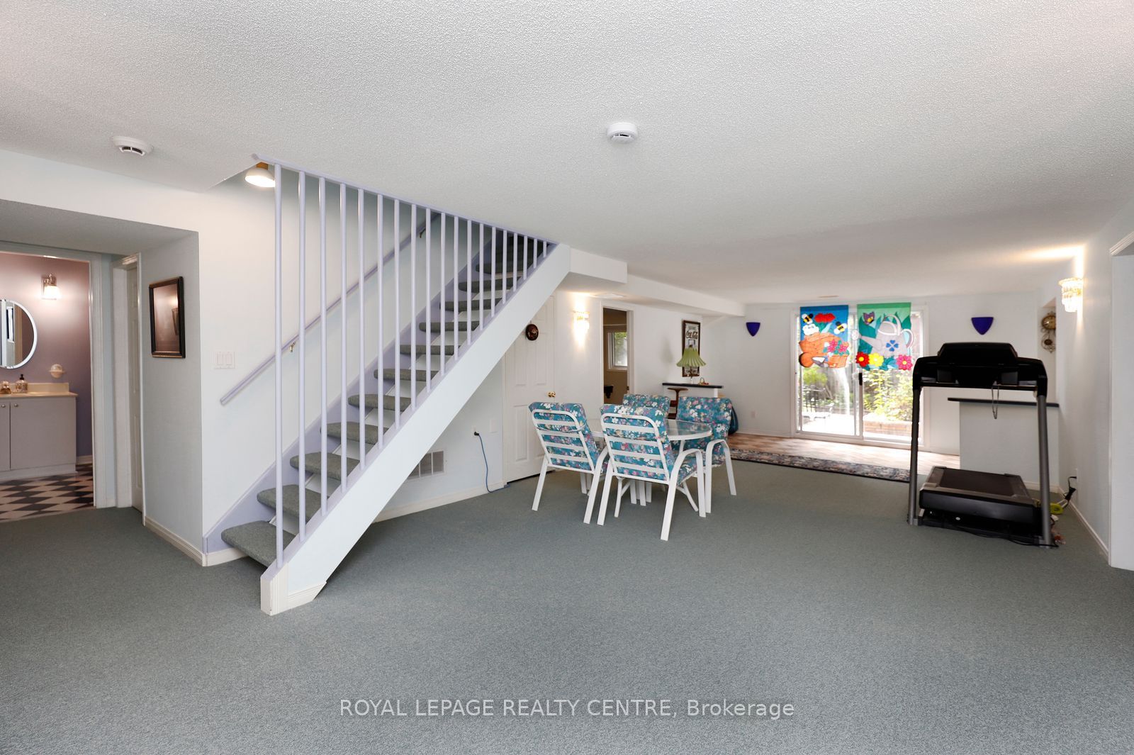 5680 Oldcastle Crescent Property Photo 30