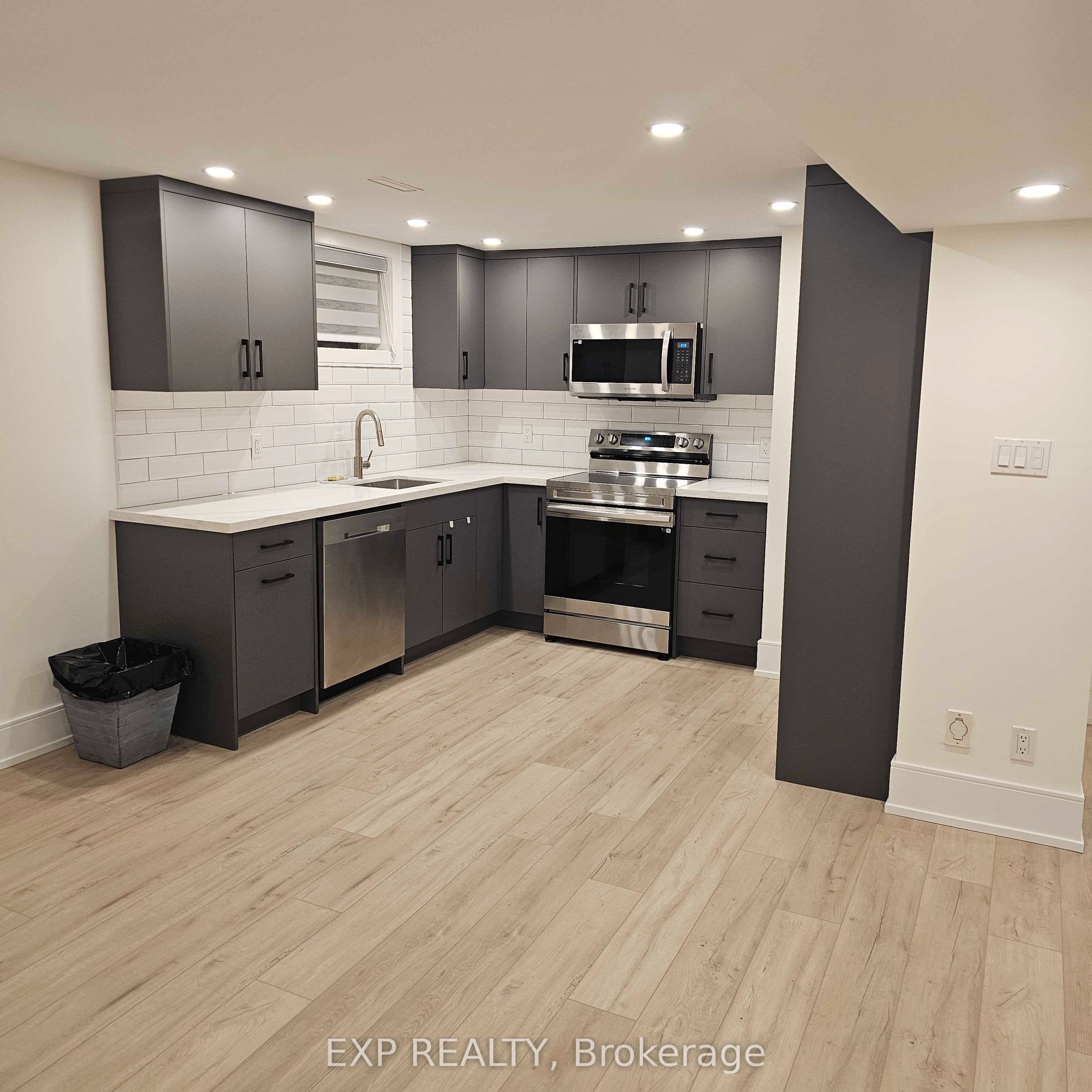 5552 Bourget Drive Property Photo 1