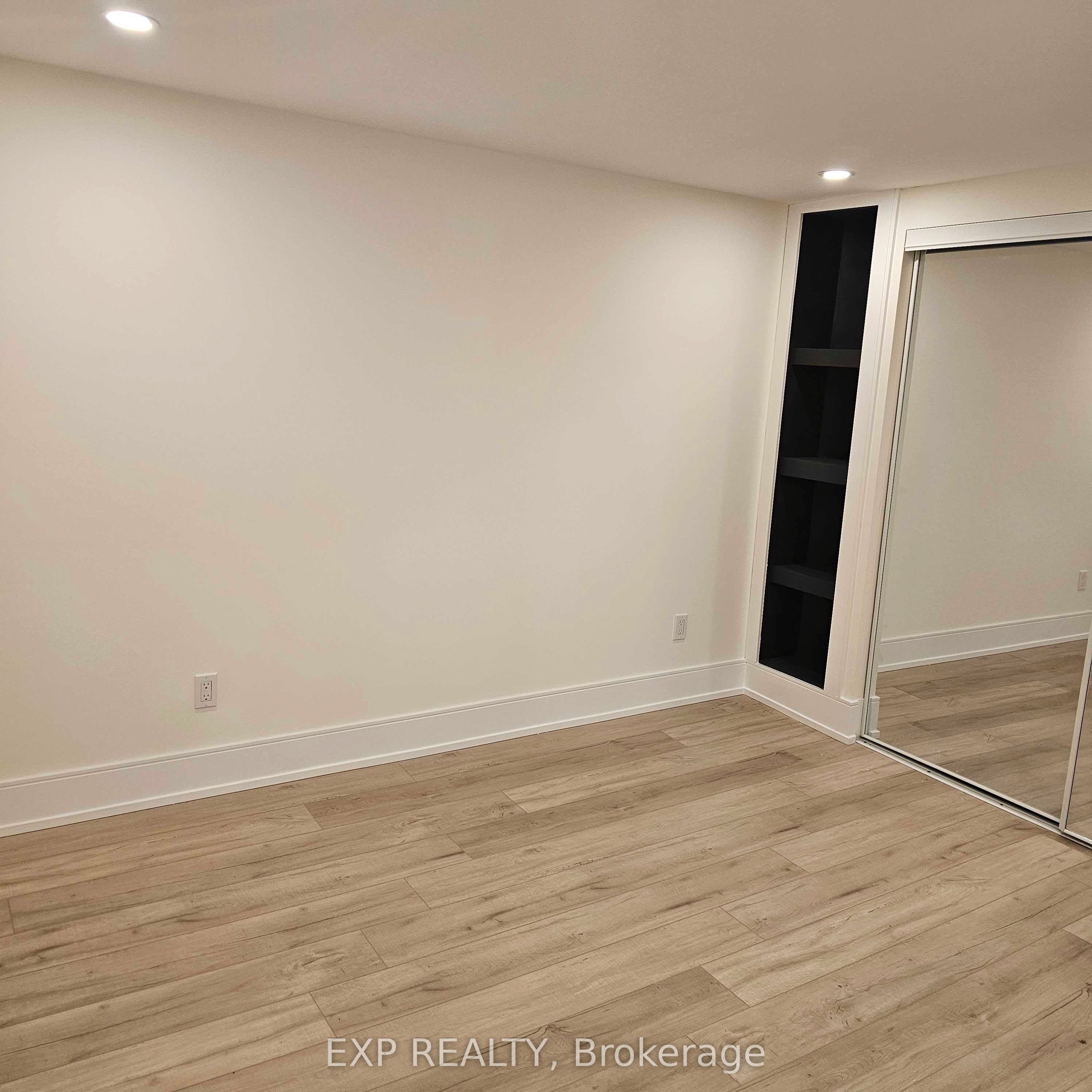 5552 Bourget Drive Property Photo 6